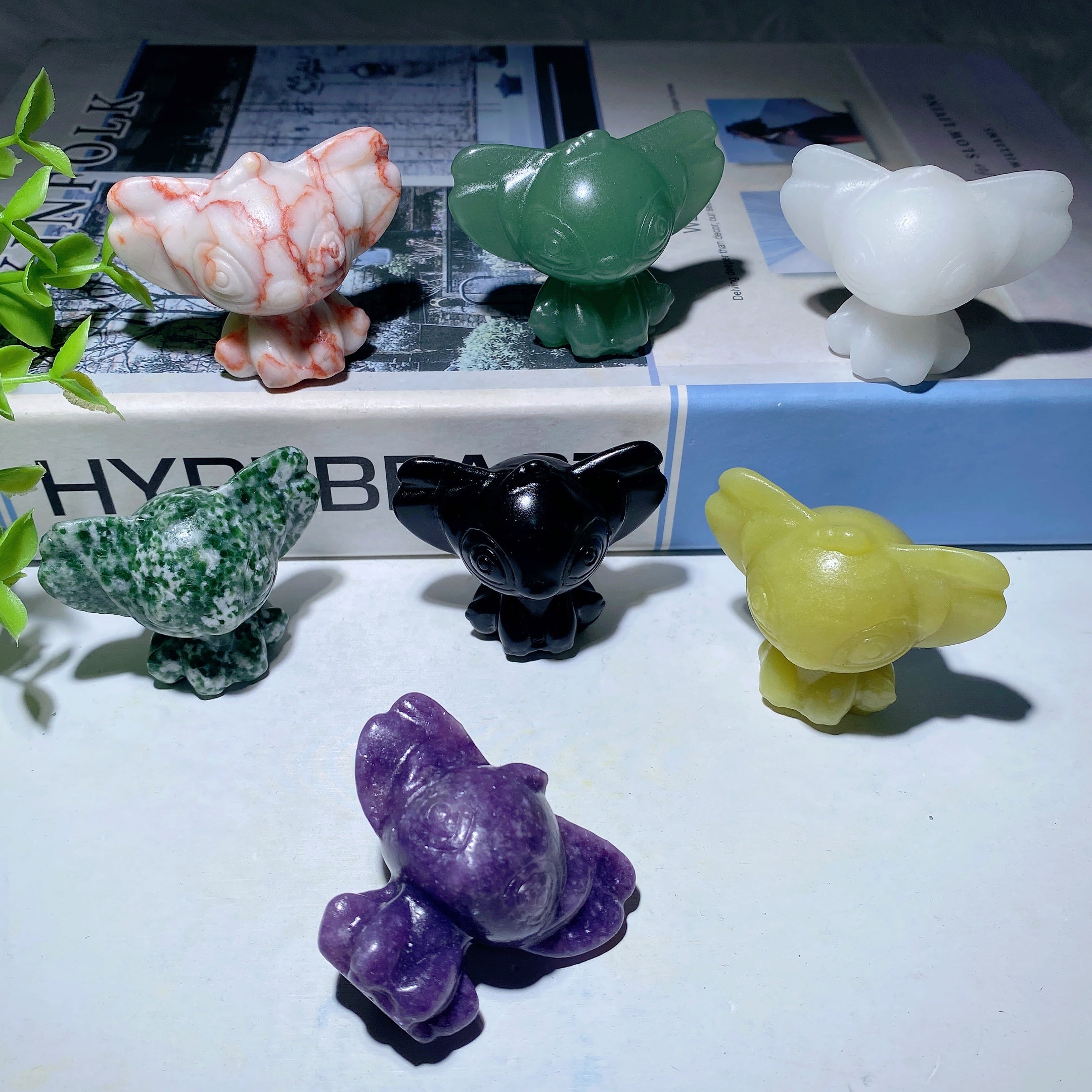 2.0 inch Mixed Crystal Figurines Healing Carvings
