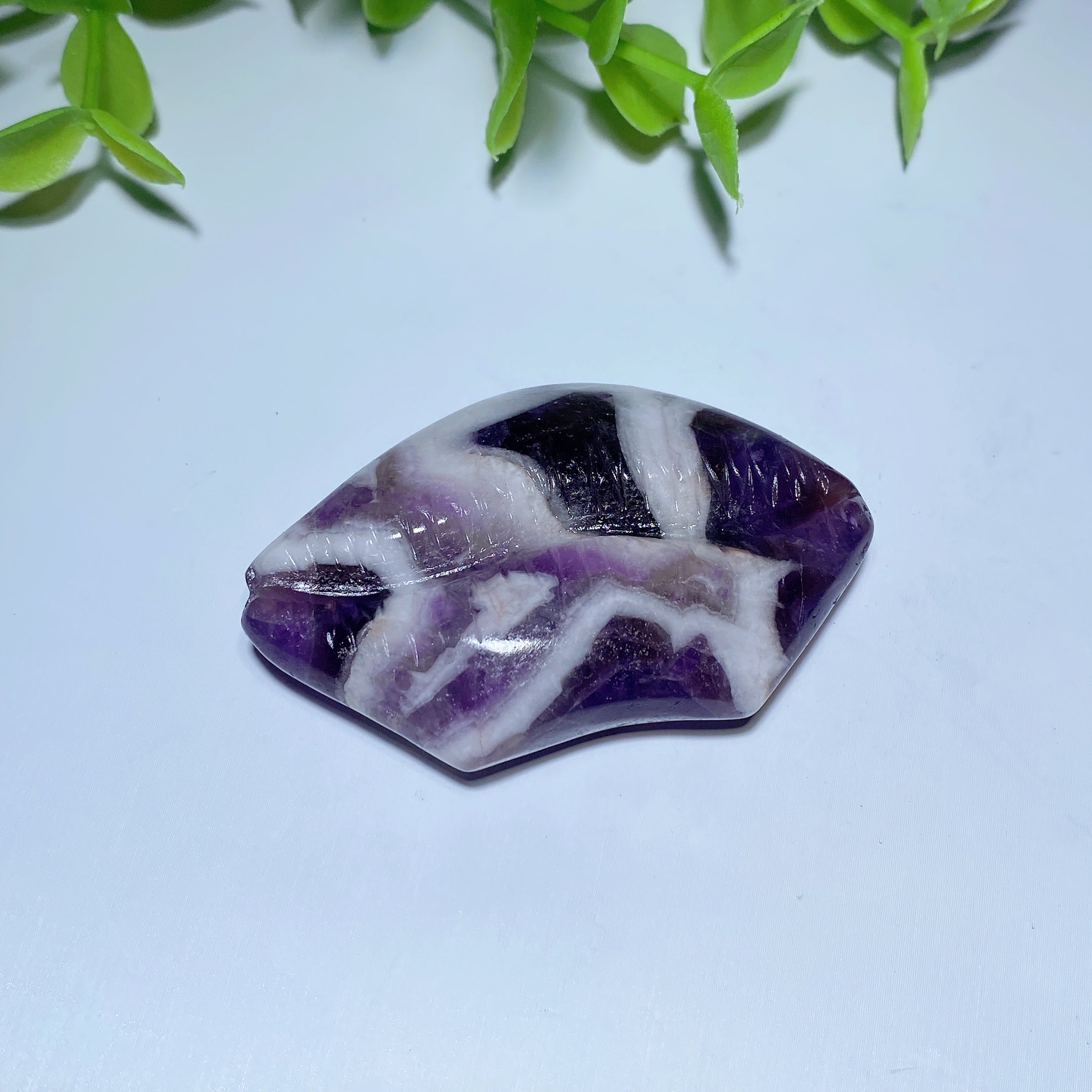 2.0 Inch Mixed Crystal Lips Carving Figurine for Healing