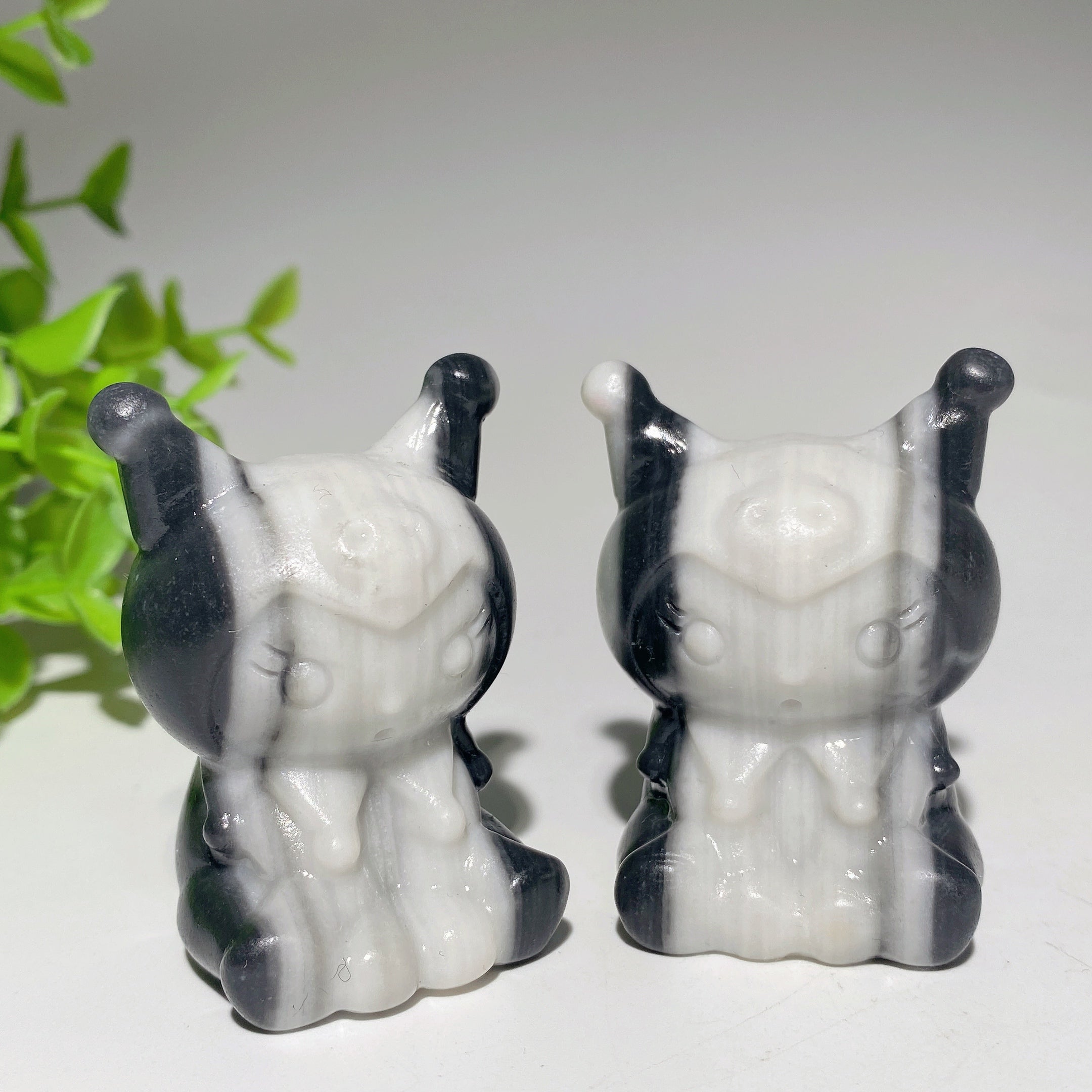 2.0 inch Taiji Stone Kuromi Carving Crystal Figurine