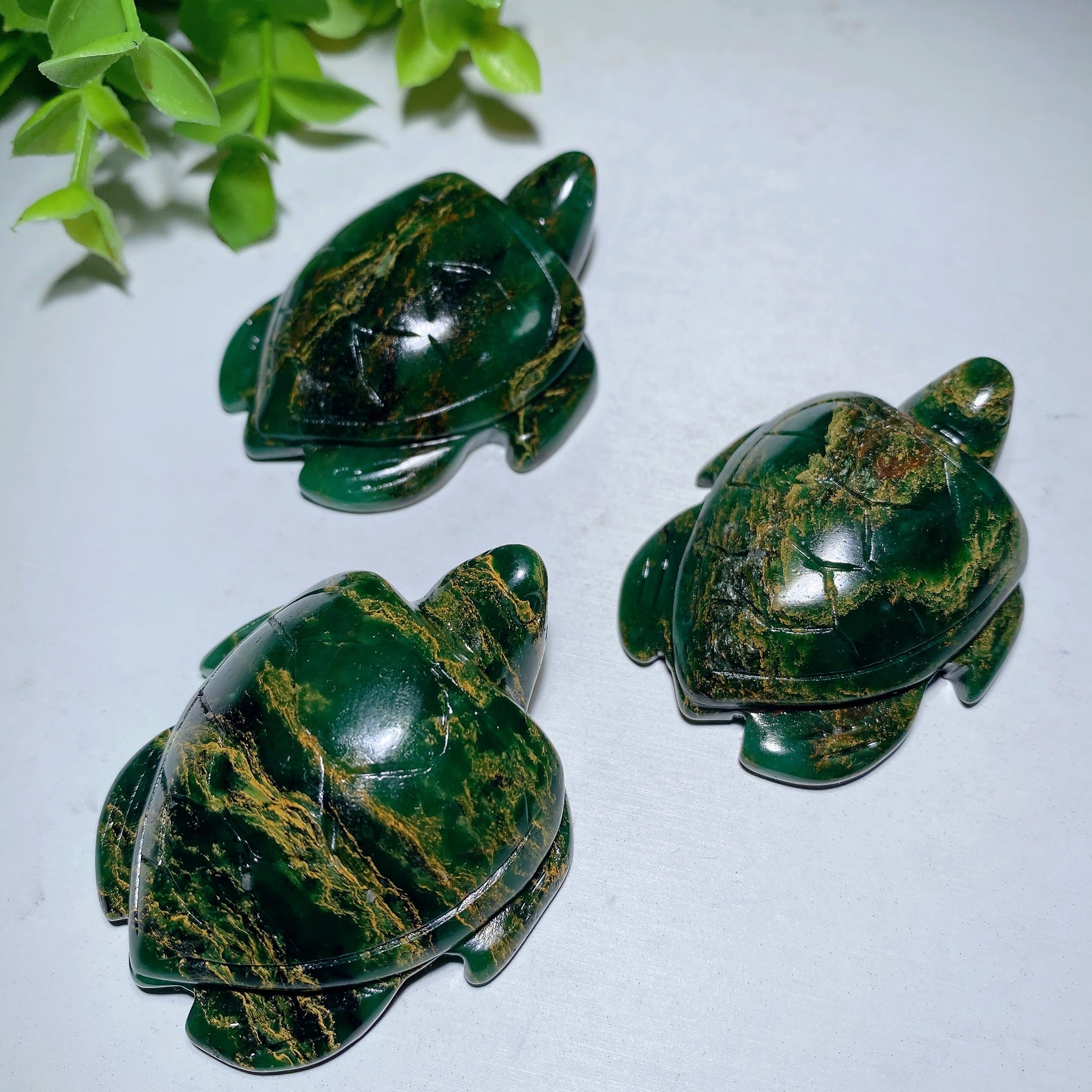 2.1 inch Green Crystal Turtle Carving for Healing