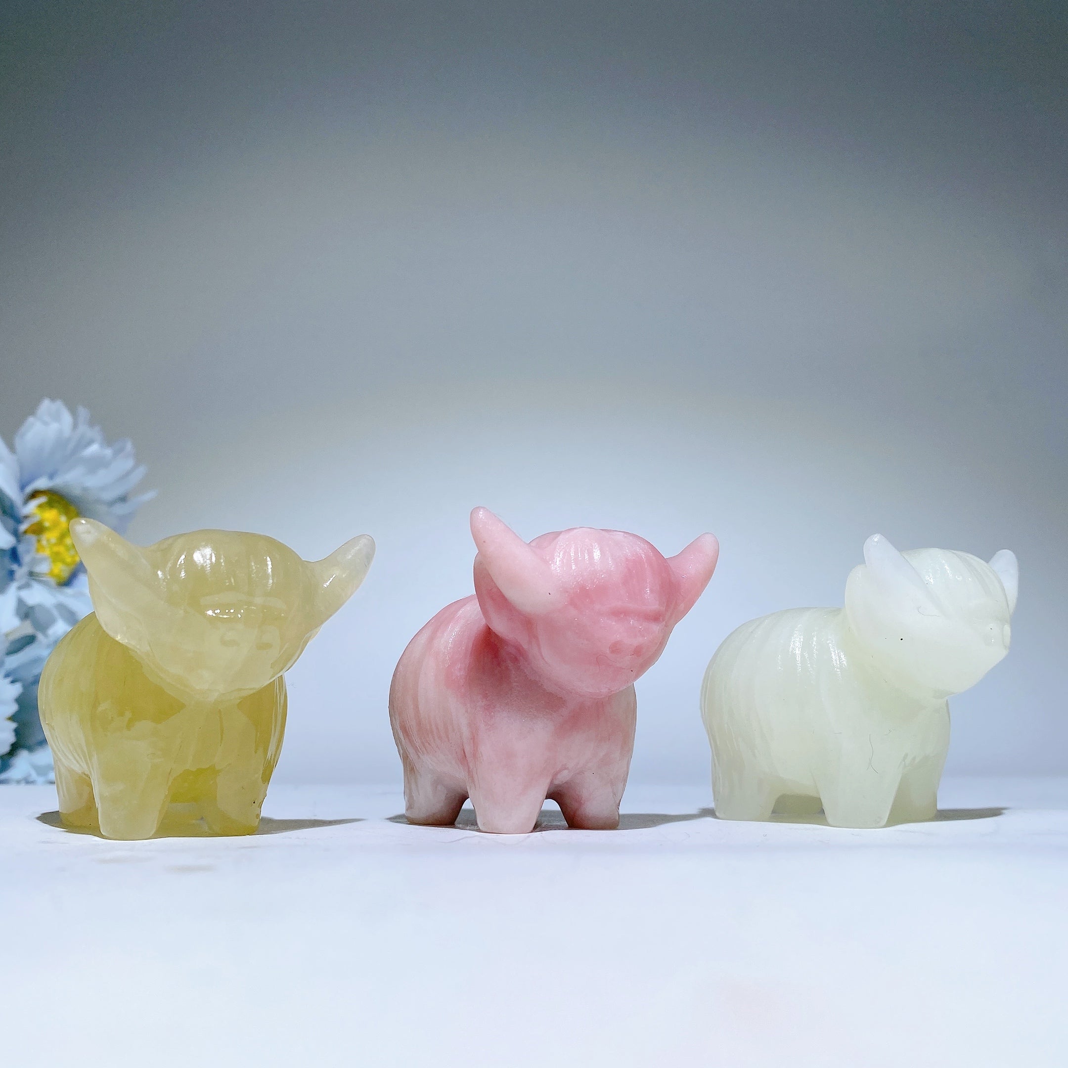 2.1 inch Mixed Crystal Highland Cattle Figurines Healing