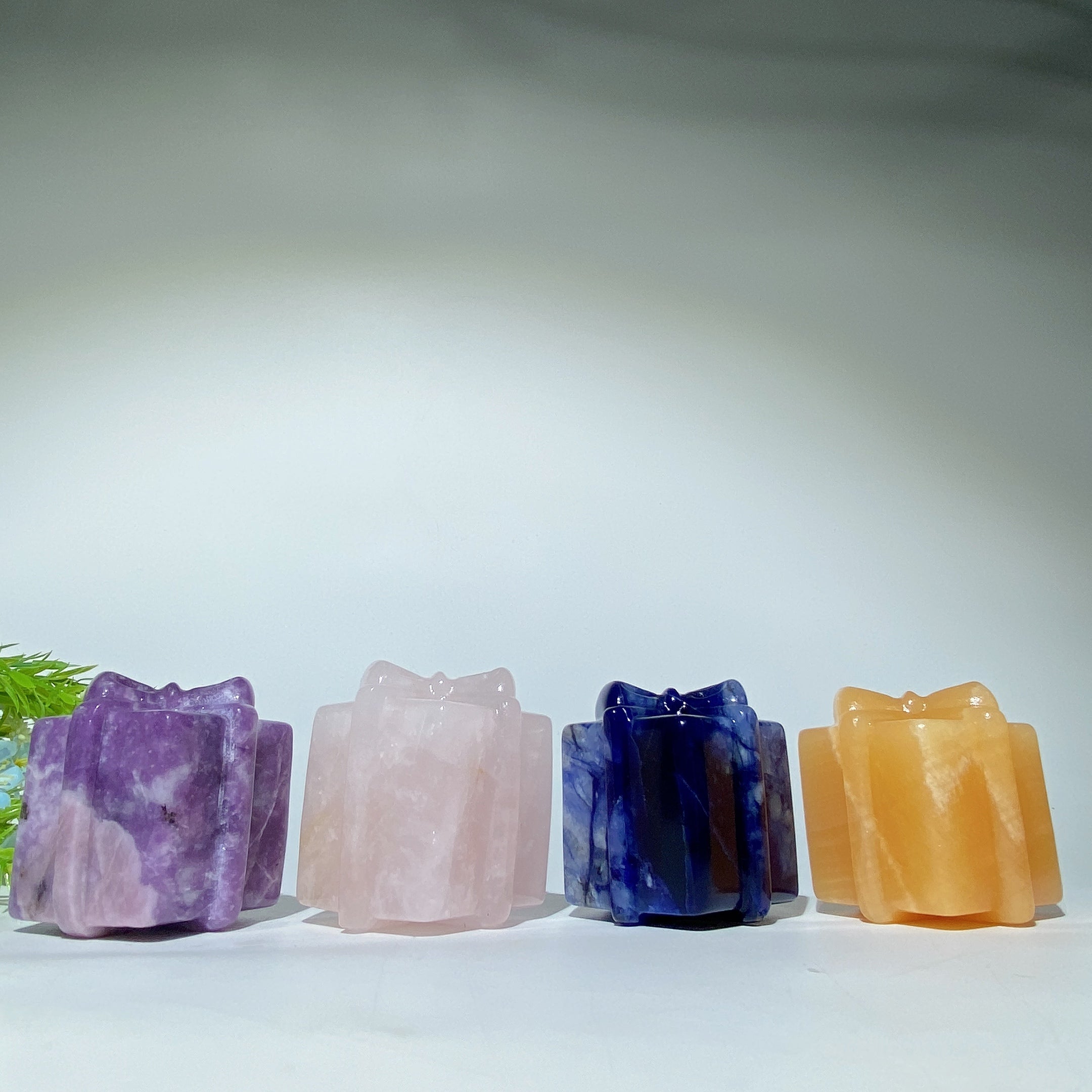 2-2.2 inch Mixed Crystal Carved Gift Box for Healing