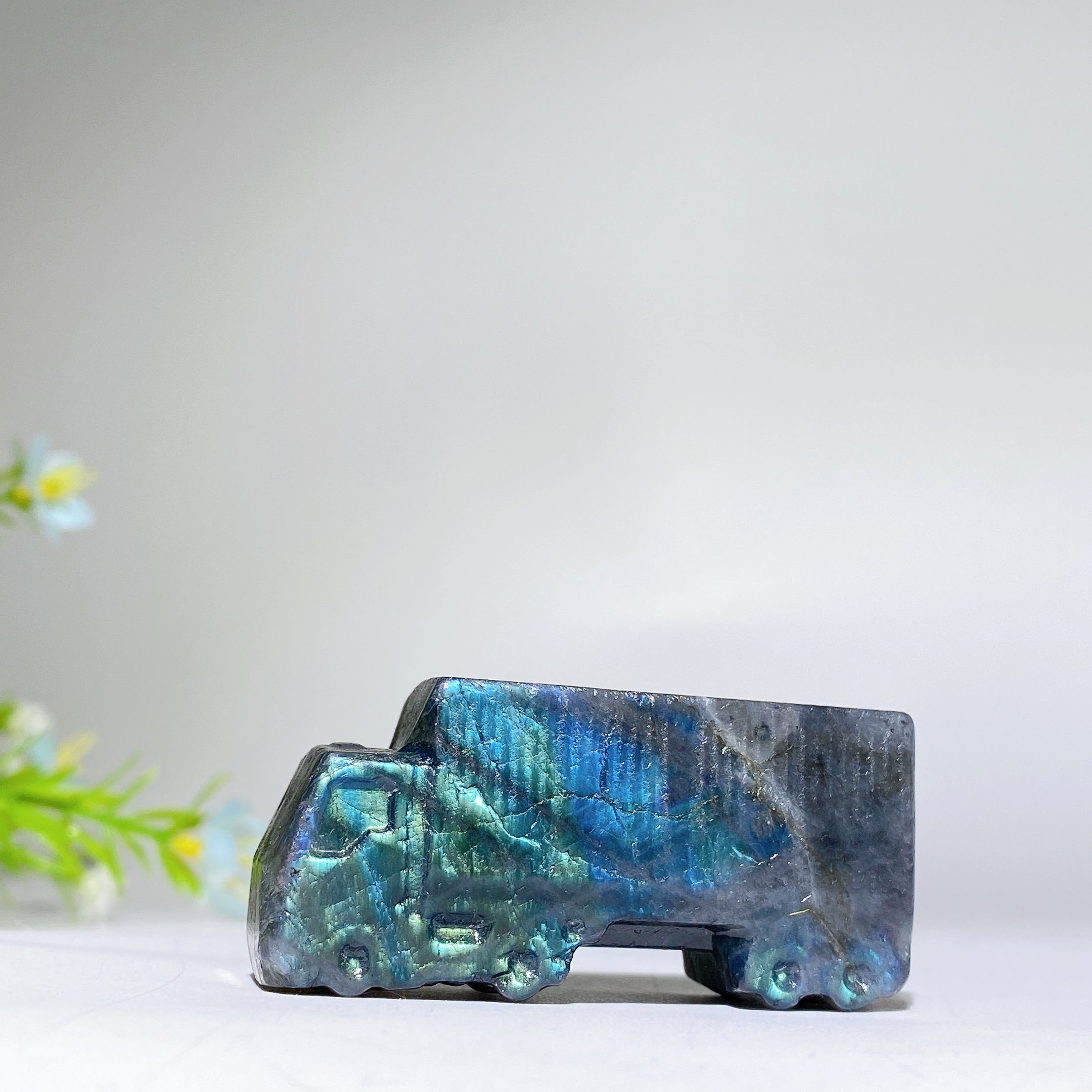 2.2 inch Crystal Figurine Carvings for Healing Energy