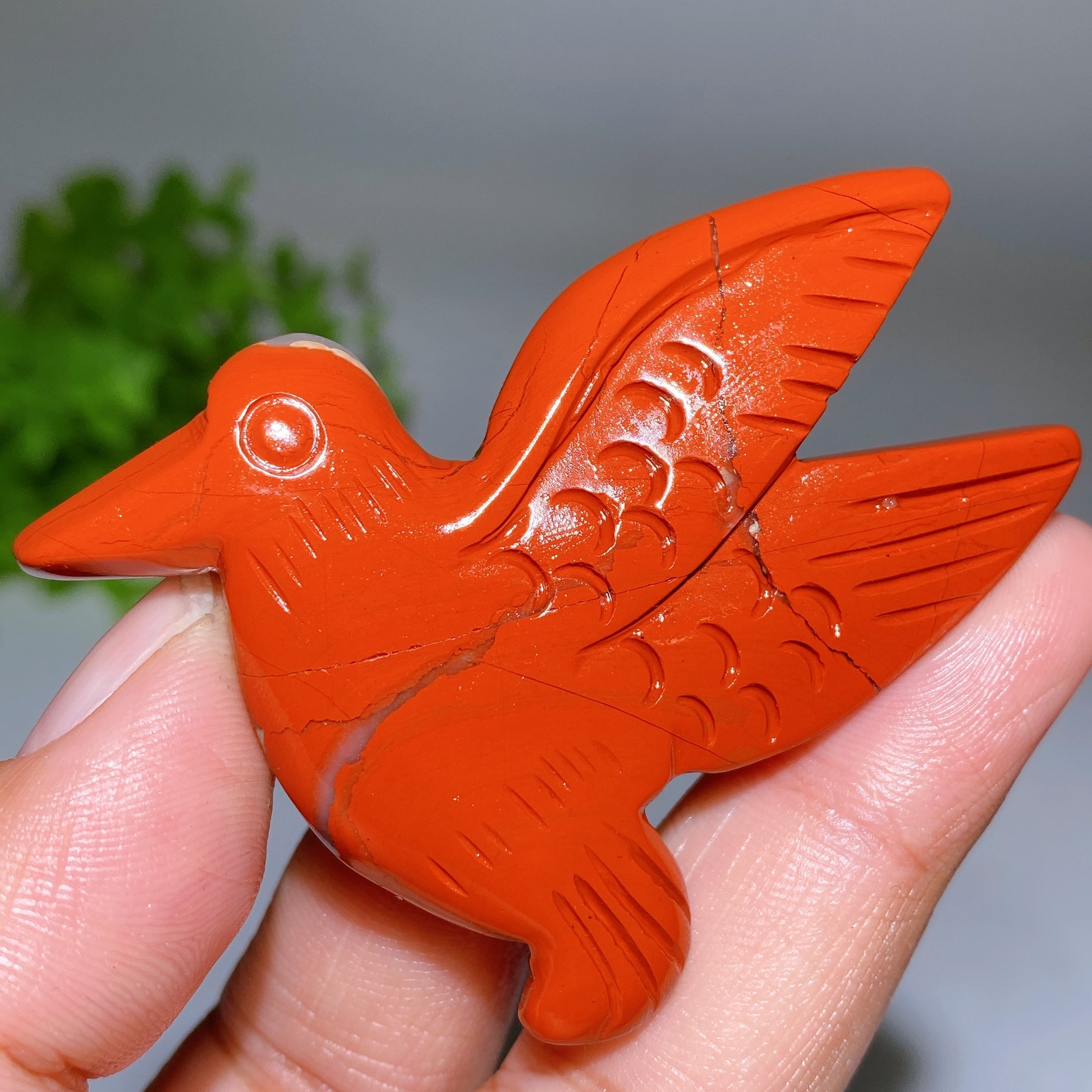 2.2 inch Crystal Hummingbird Healing Carving