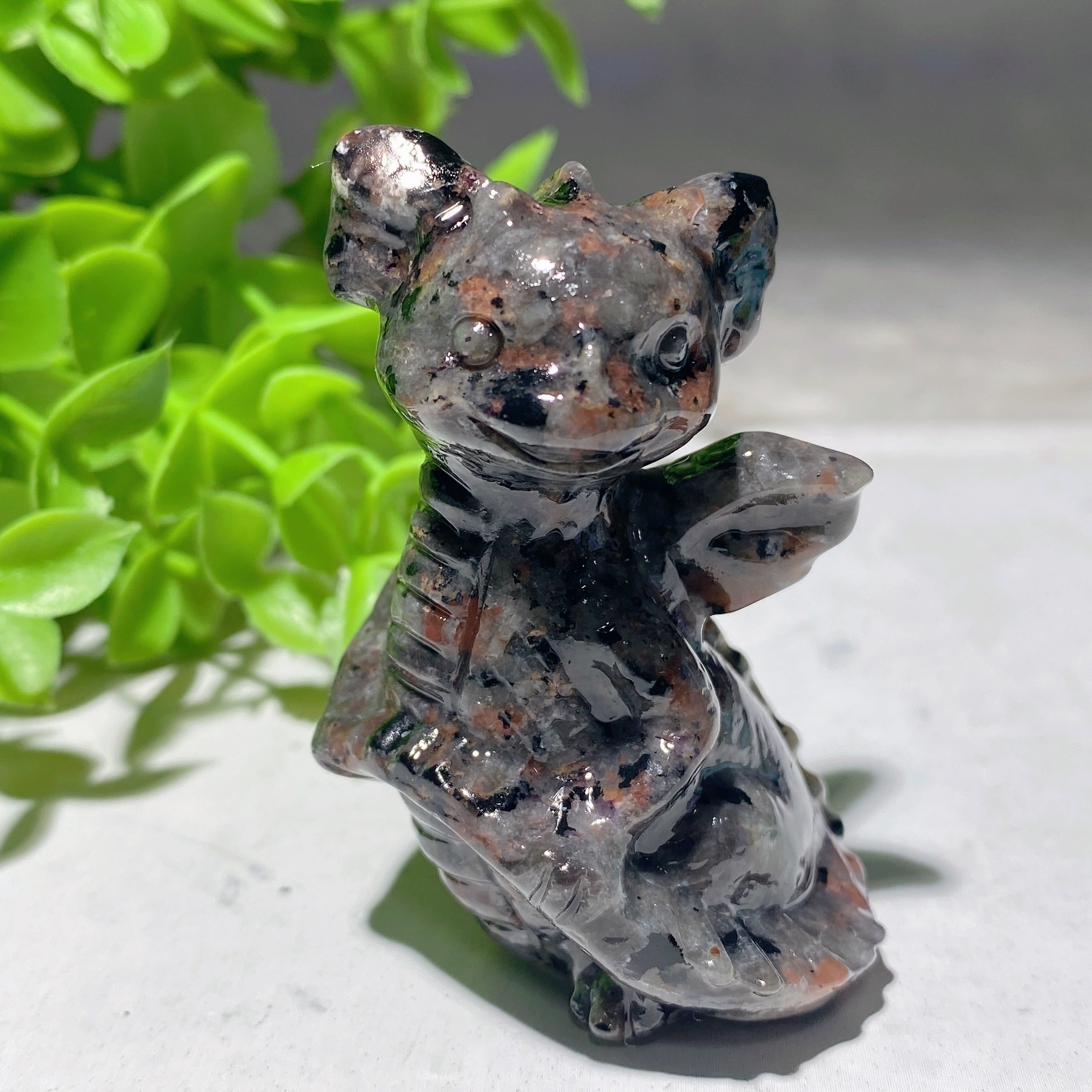 2.2-inch Mixed Crystal Dragon Carving for Healing