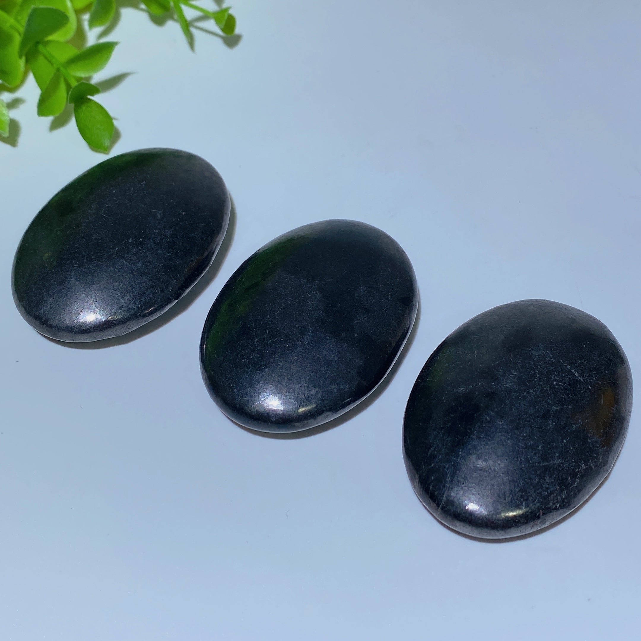 2.2-inch Shungite Palm Stone Healing & EMF Protection