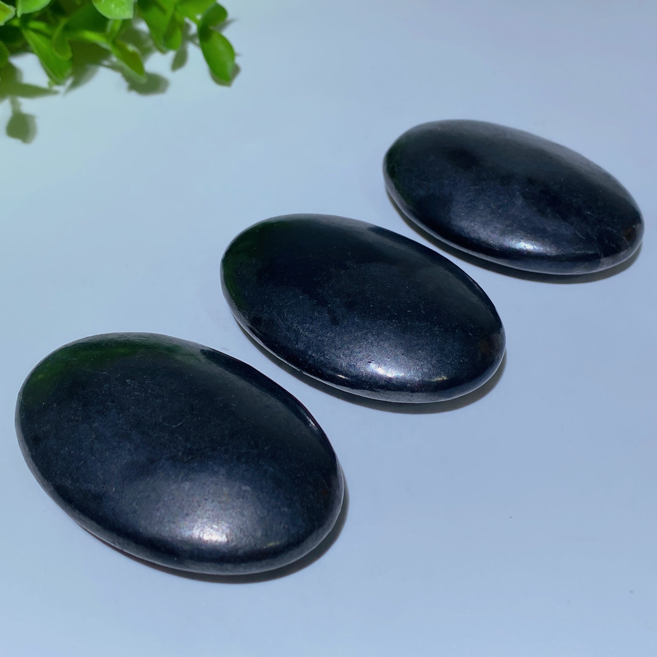 2.2-inch Shungite Palm Stone Healing & EMF Protection
