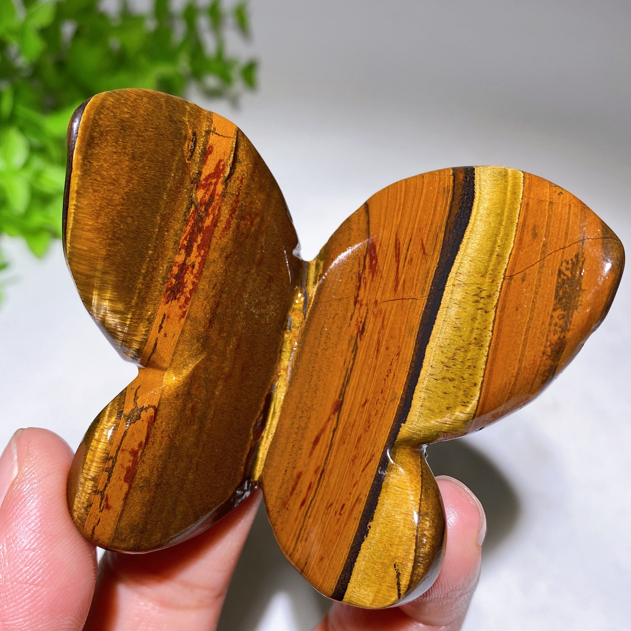 2.3-2.5" Hand Carved Crystal Butterfly Animal Figurine