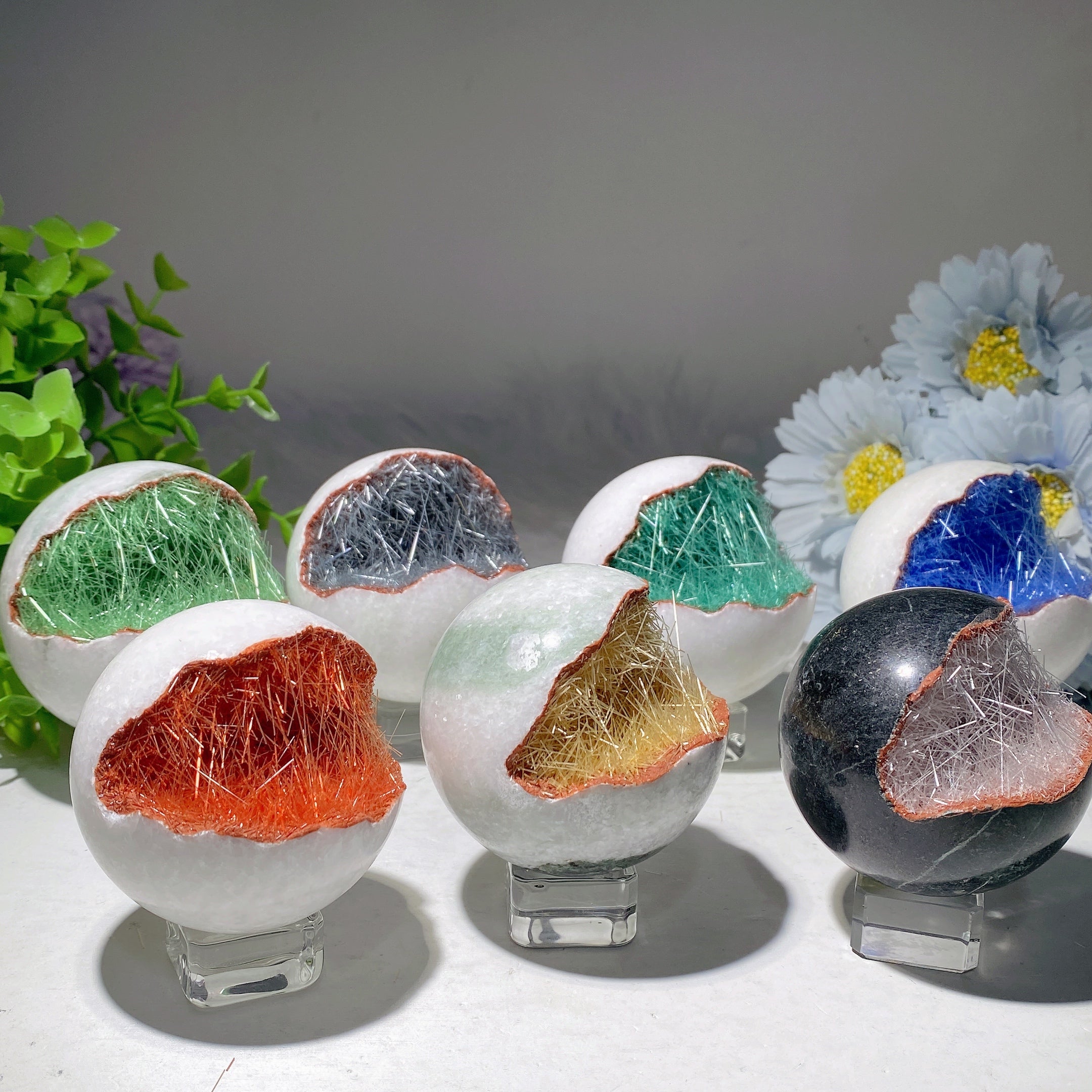 2.3-2.5 inch Copper Jade Sphere for Crystal Healing