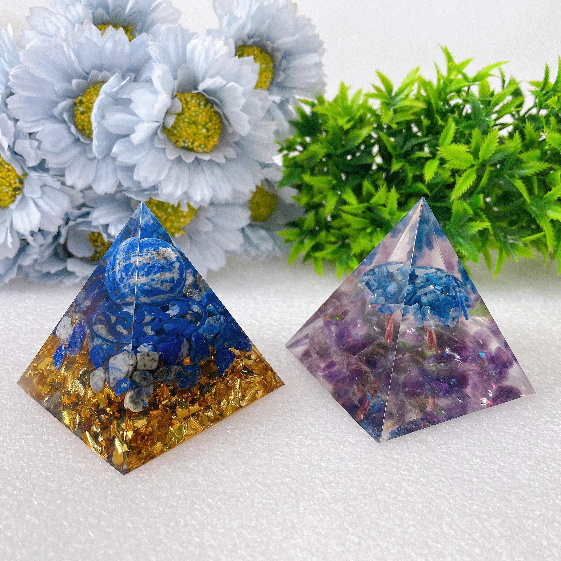 2.3 inch Crystal Pyramid Free Form for Healing Meditation