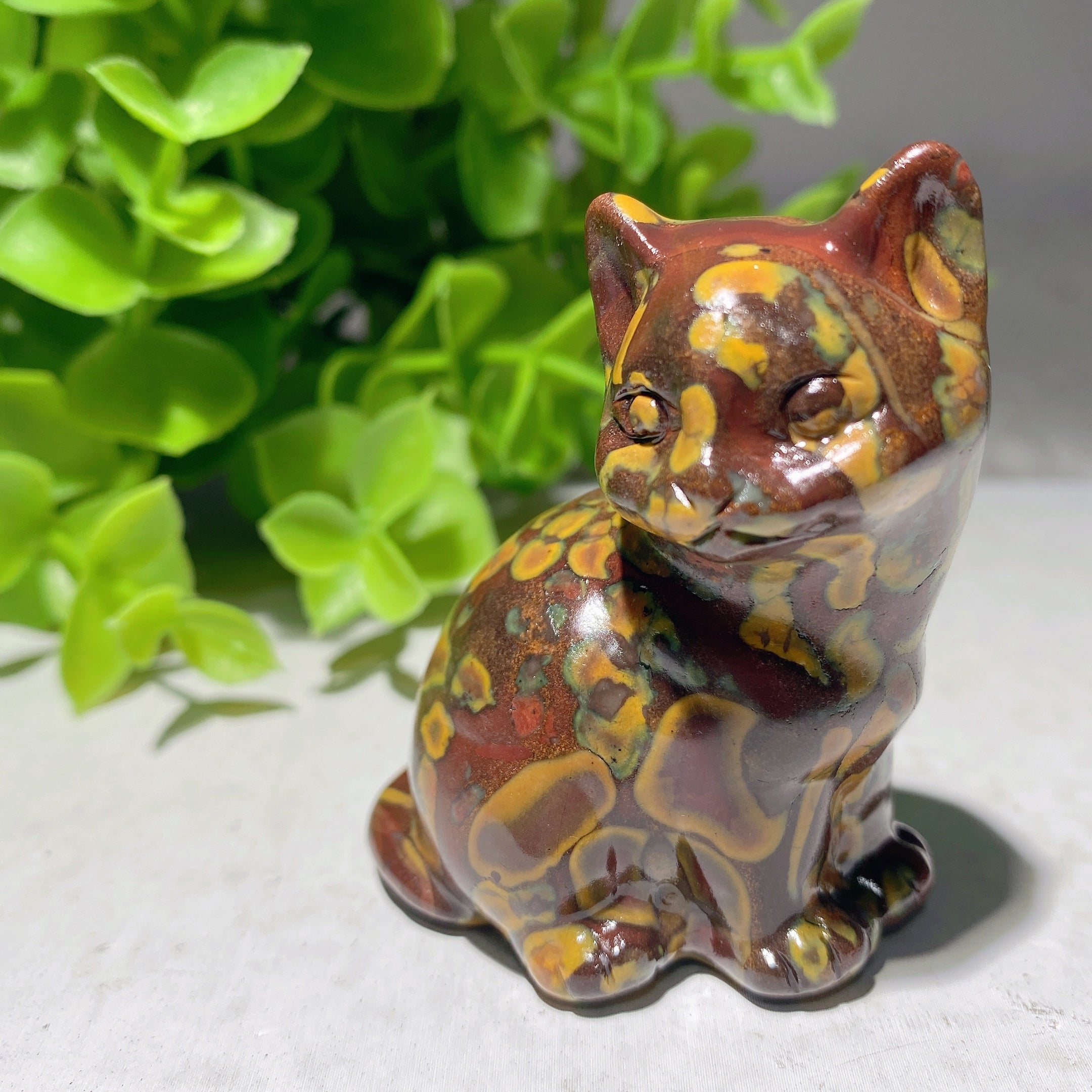 2.3-inch Mixed Crystal Cat Carvings for Healing & Decor