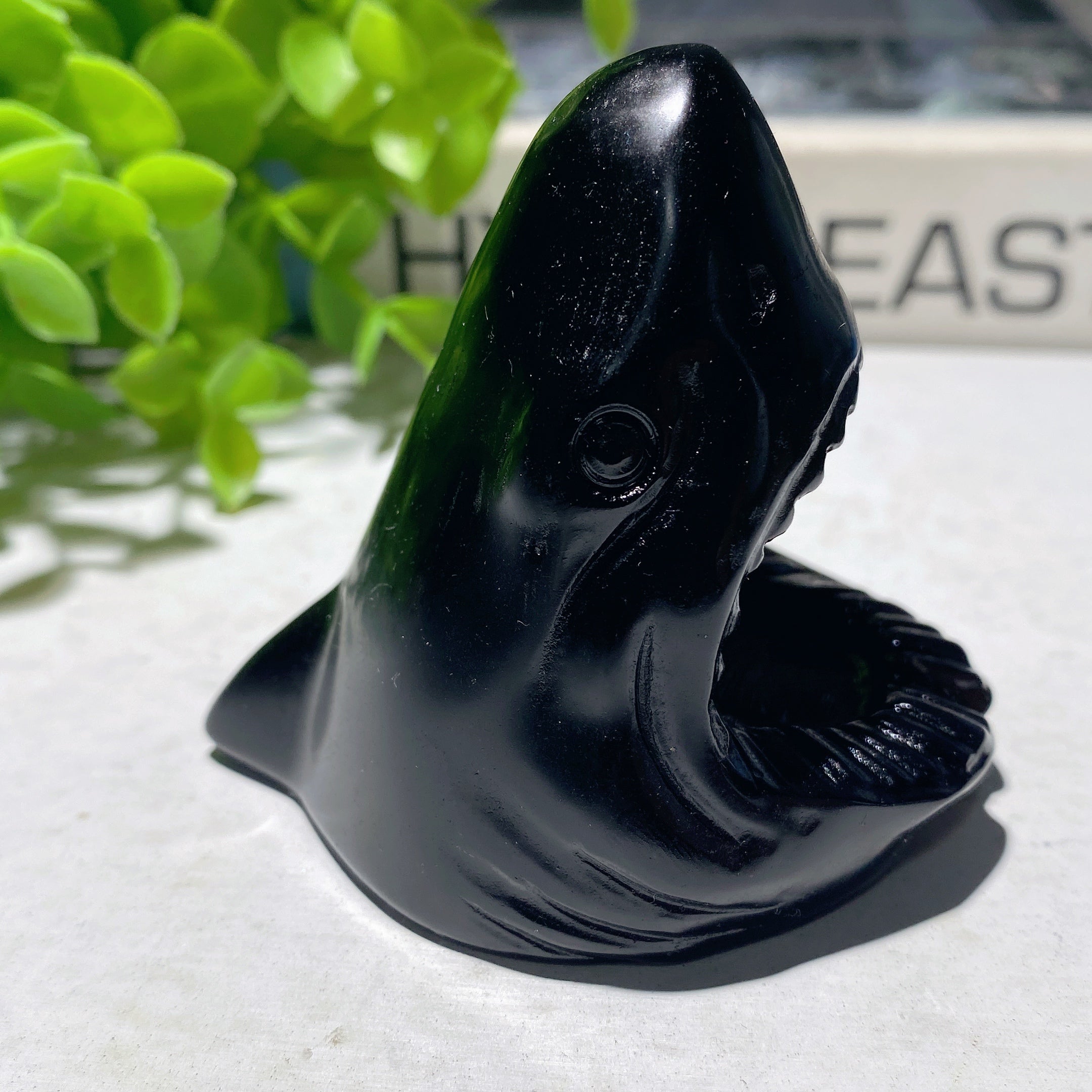 2.3 inch Mixed Crystal Shark's Head Carving Figurine