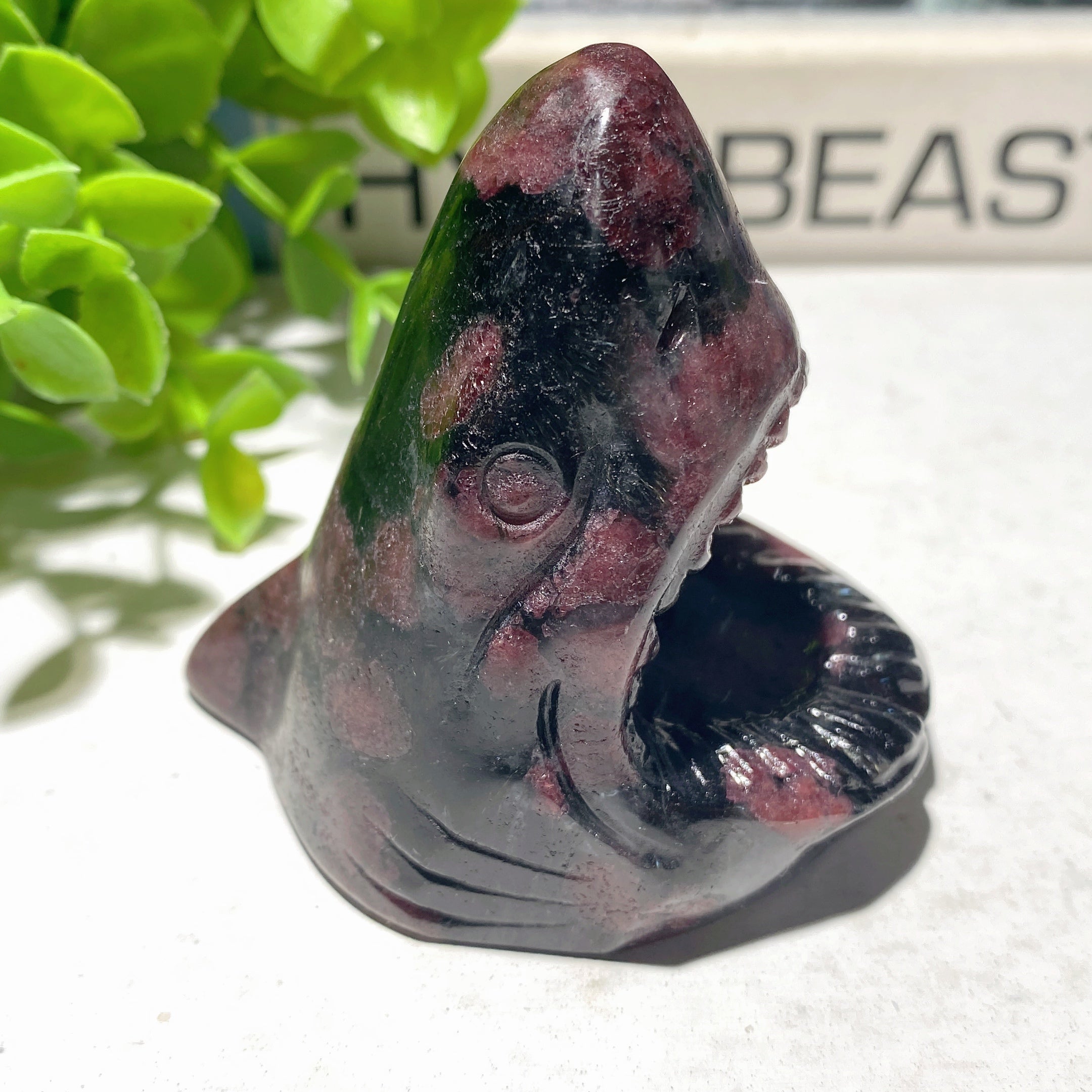 2.3 inch Mixed Crystal Shark's Head Carving Figurine