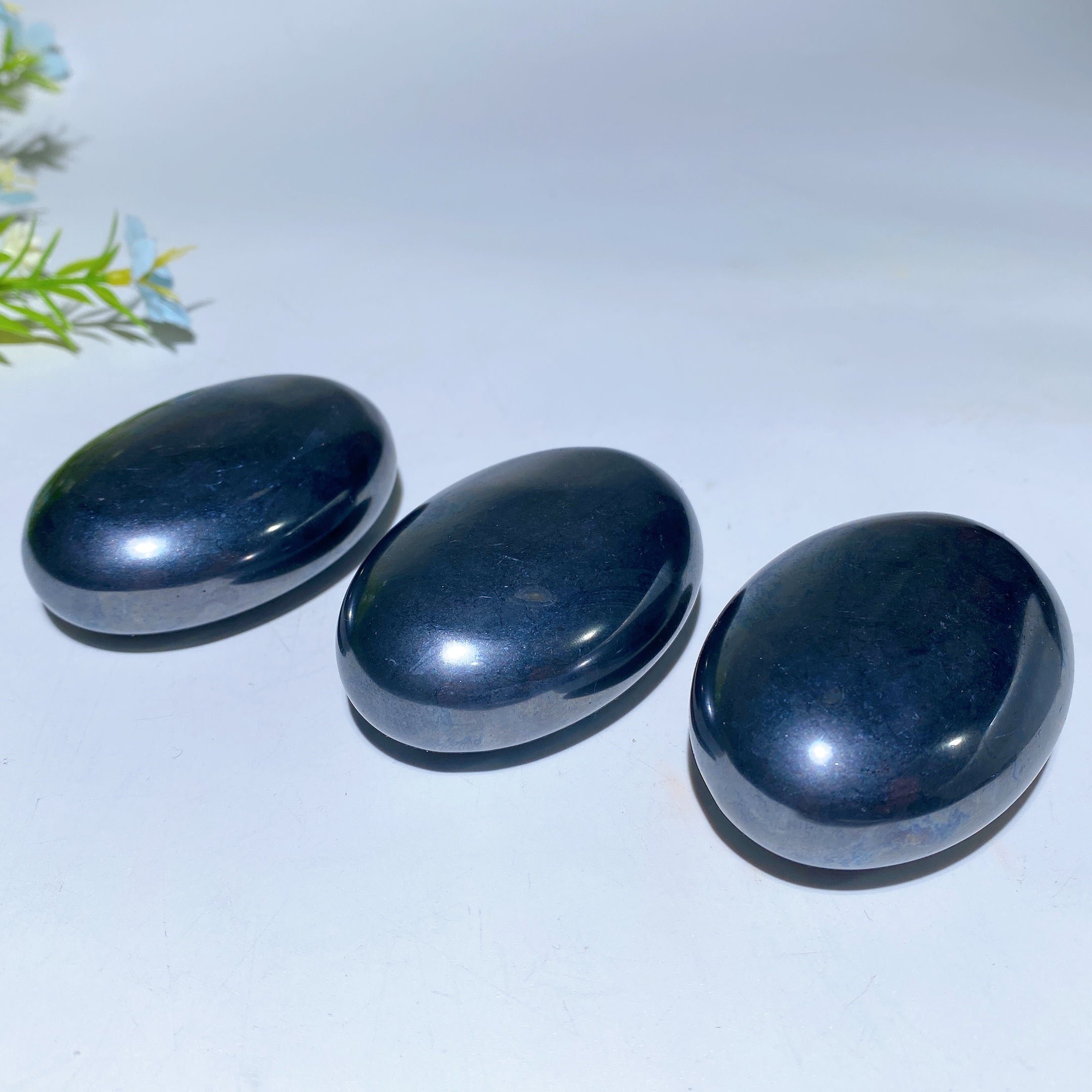 2.4-2.5 Inch Terahertz & Hematite Palm Healing Stones