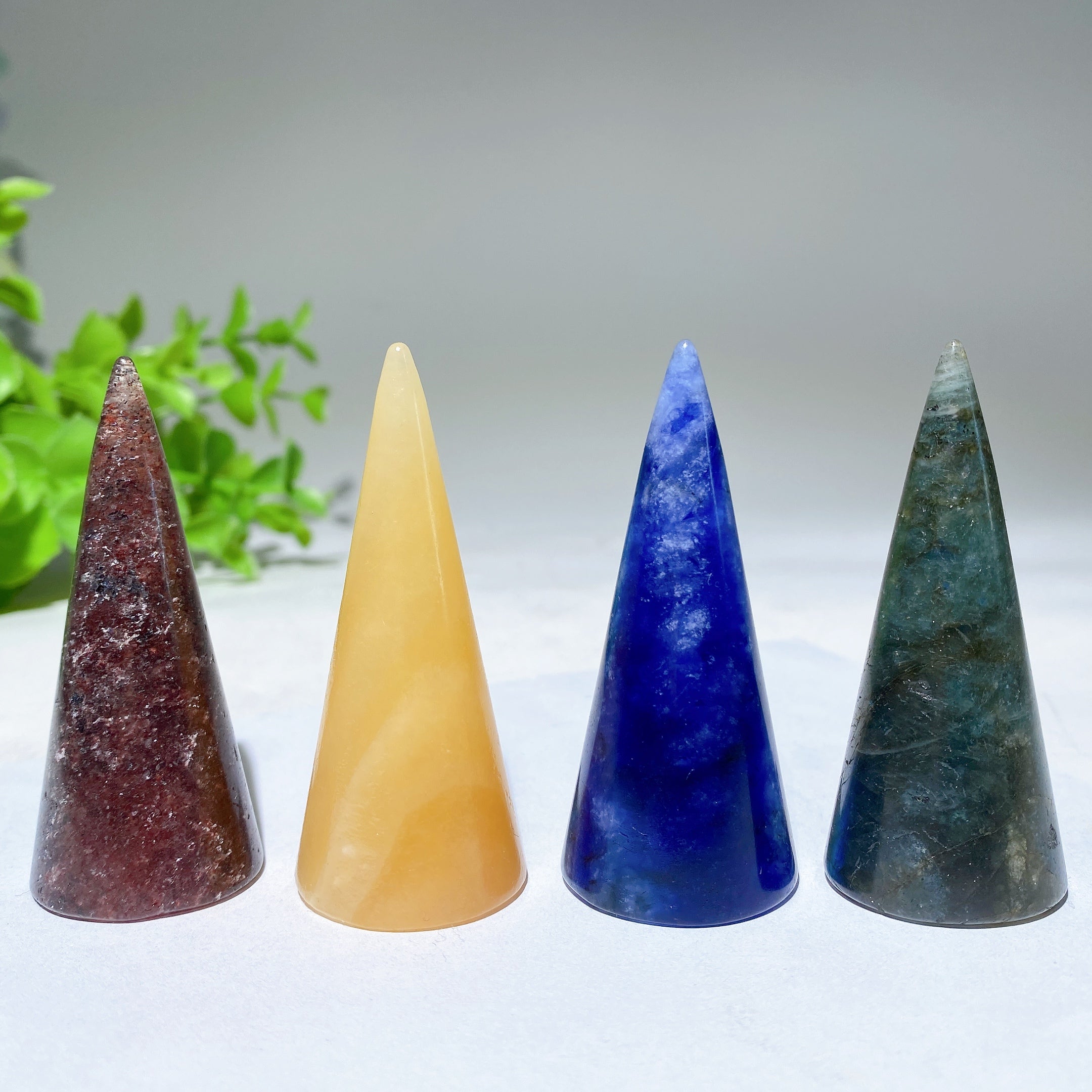 2.4 Inch Mixed Crystal Ring Display Stand for Healing