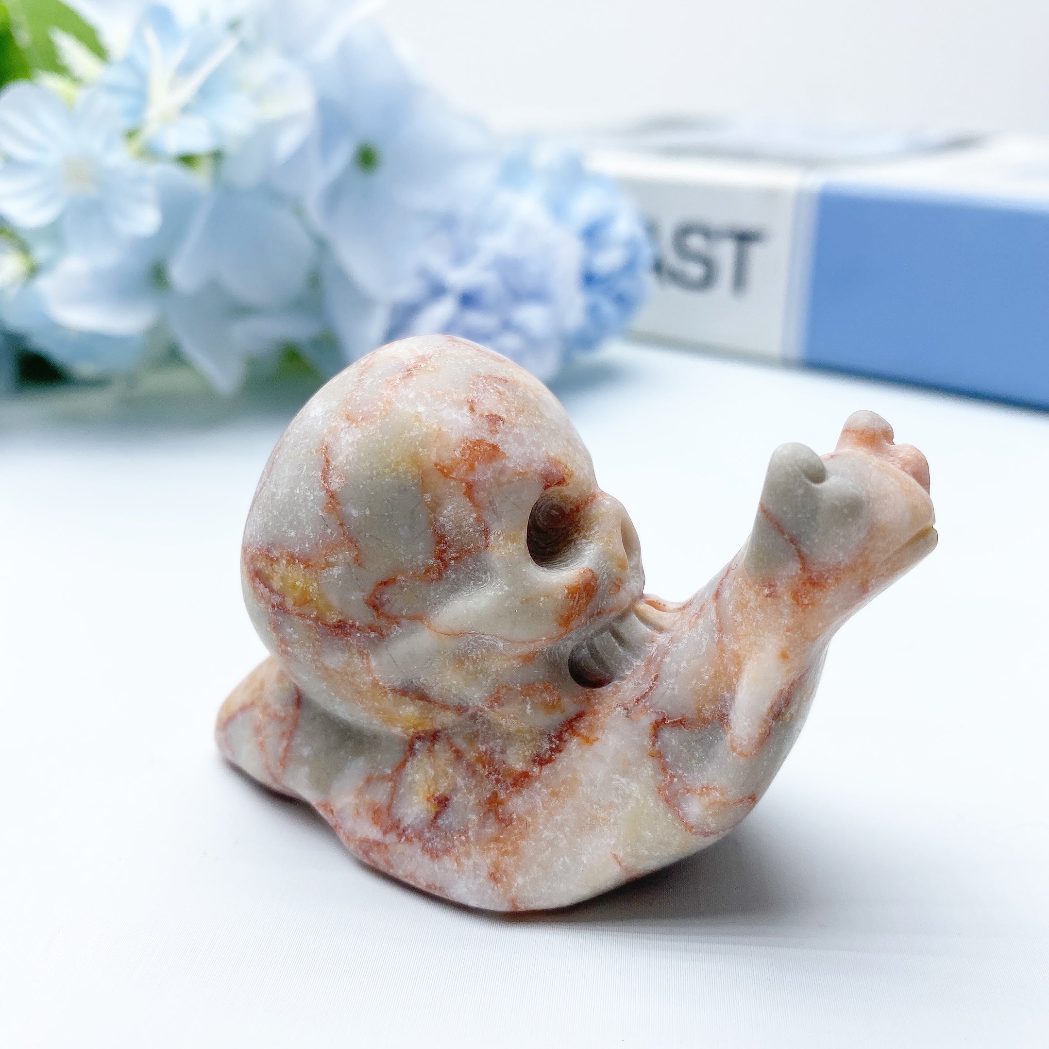 2.4-inch Mixed Crystal Snail Carvings for Healing