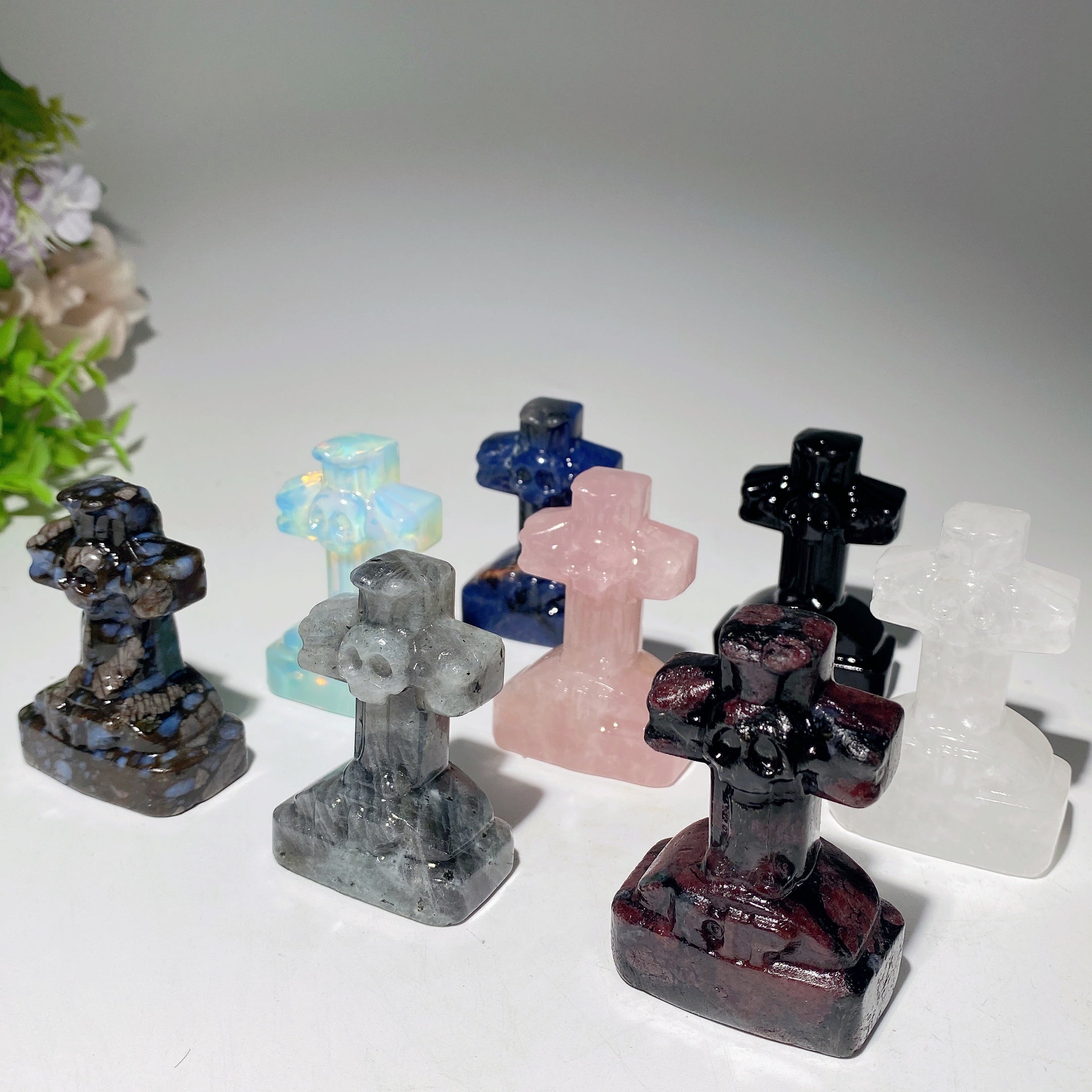 2.4-inch Mixed Crystal Tombstone Figurine for Healing Decor
