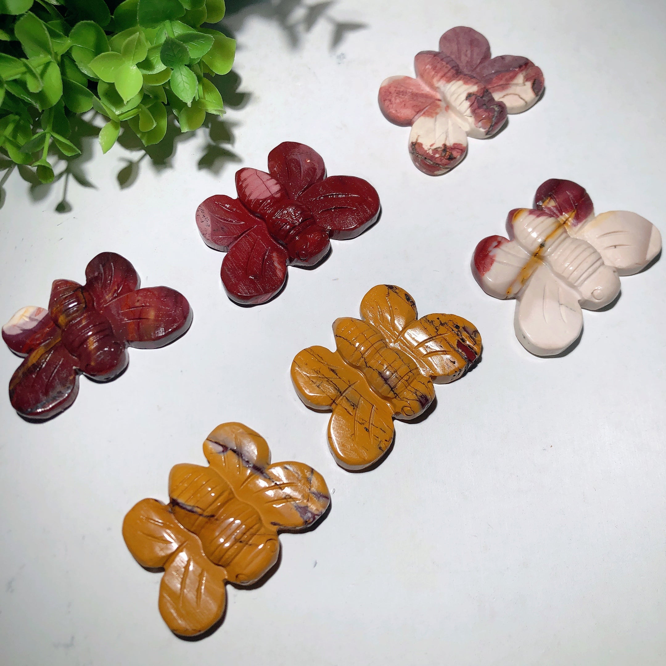 2.4 inch Mookite Bee Crystal Figurine for Healing