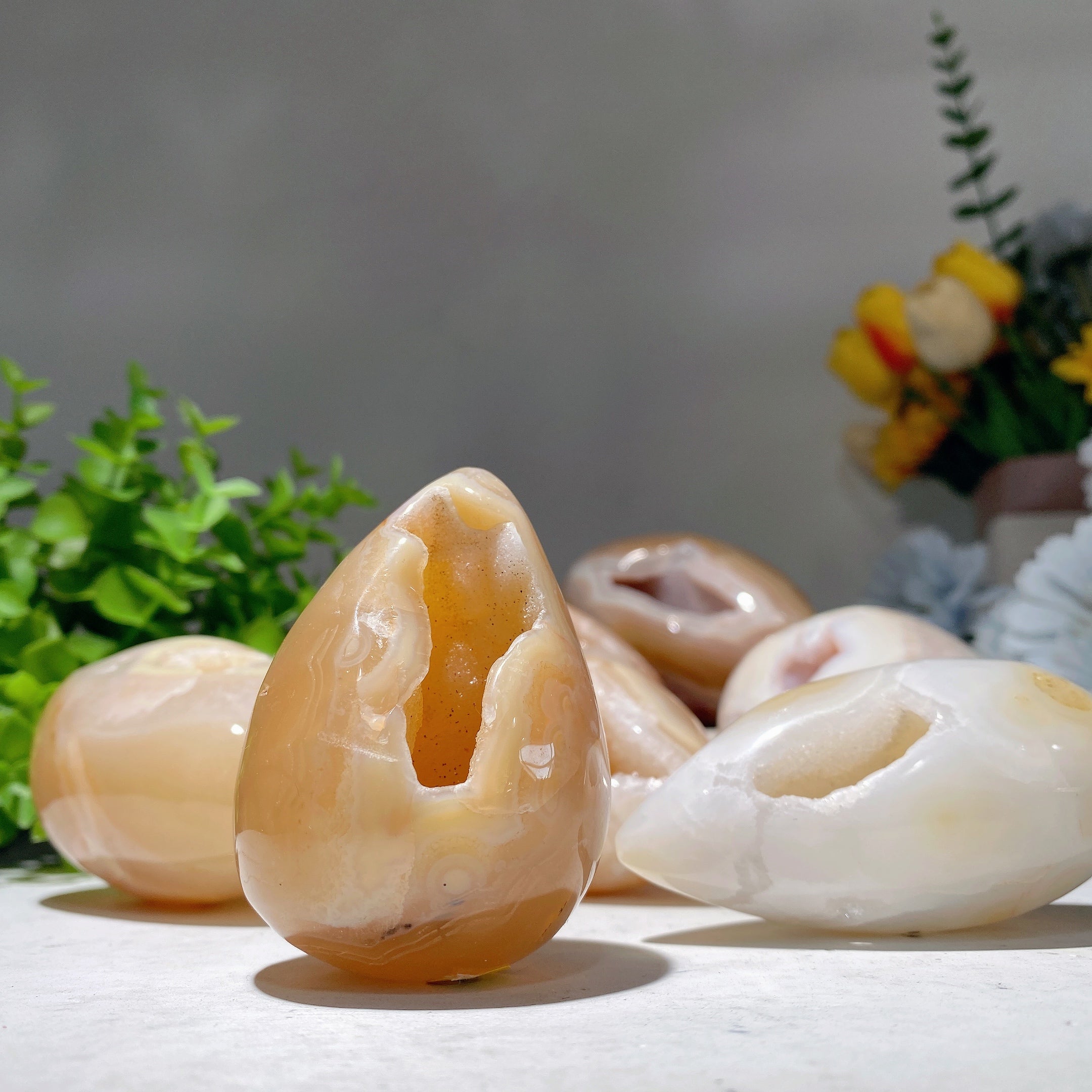 2.5-4.2 inch Druzy Agate Crystal Egg Carvings