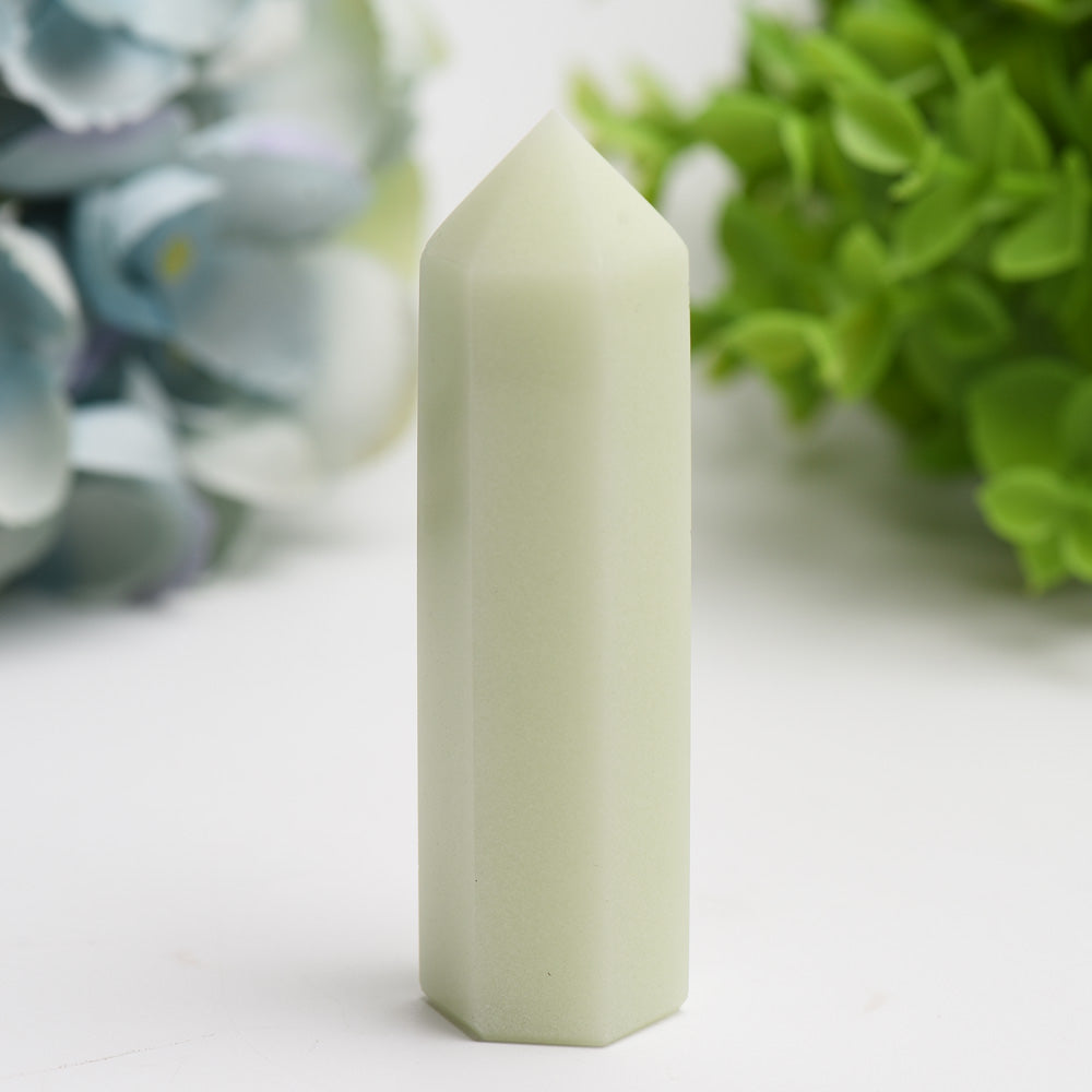 2.5-4.5 inch Luminous Green Crystal Points for Healing