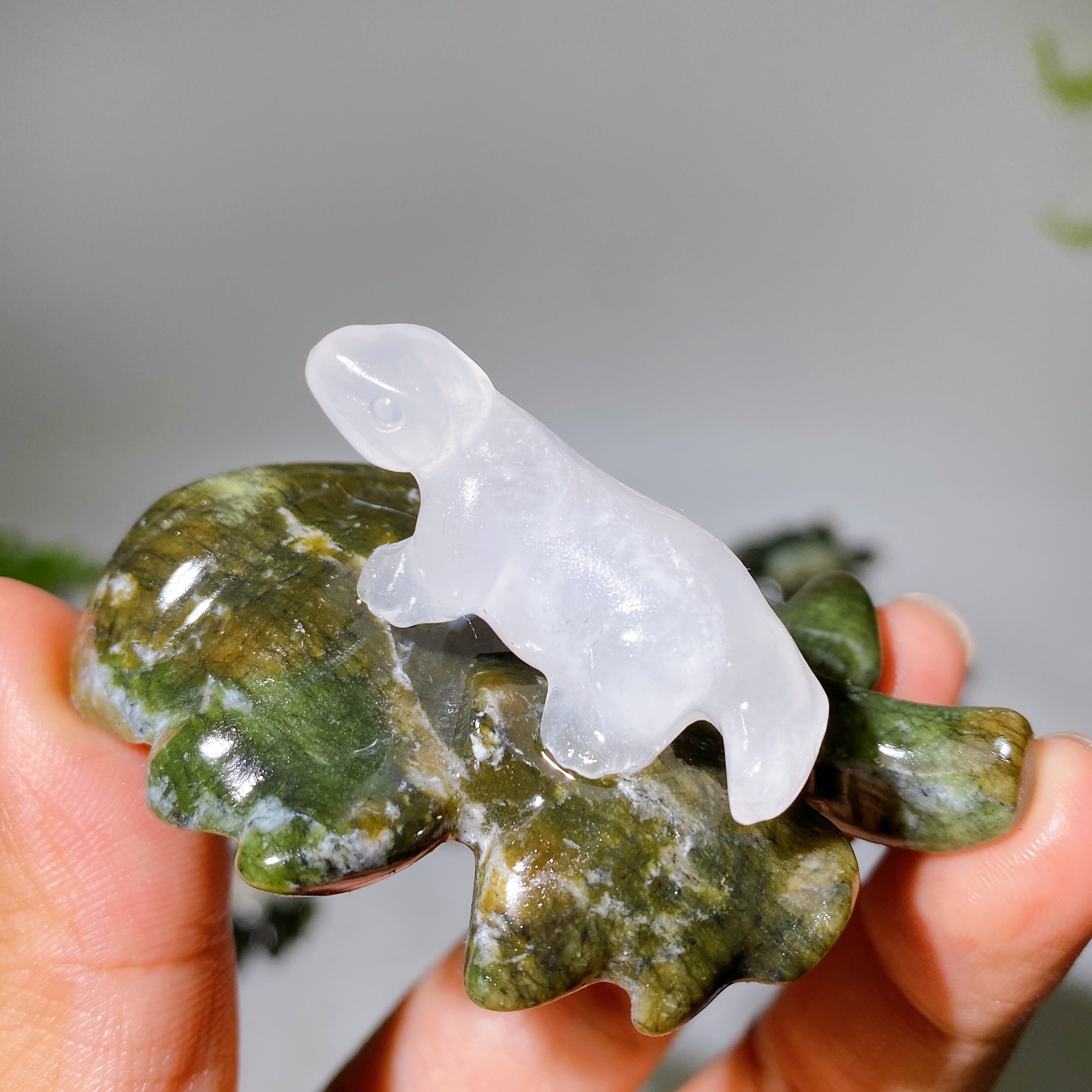 2.7" Crystal Dinosaur Figurine on Leaf Carving
