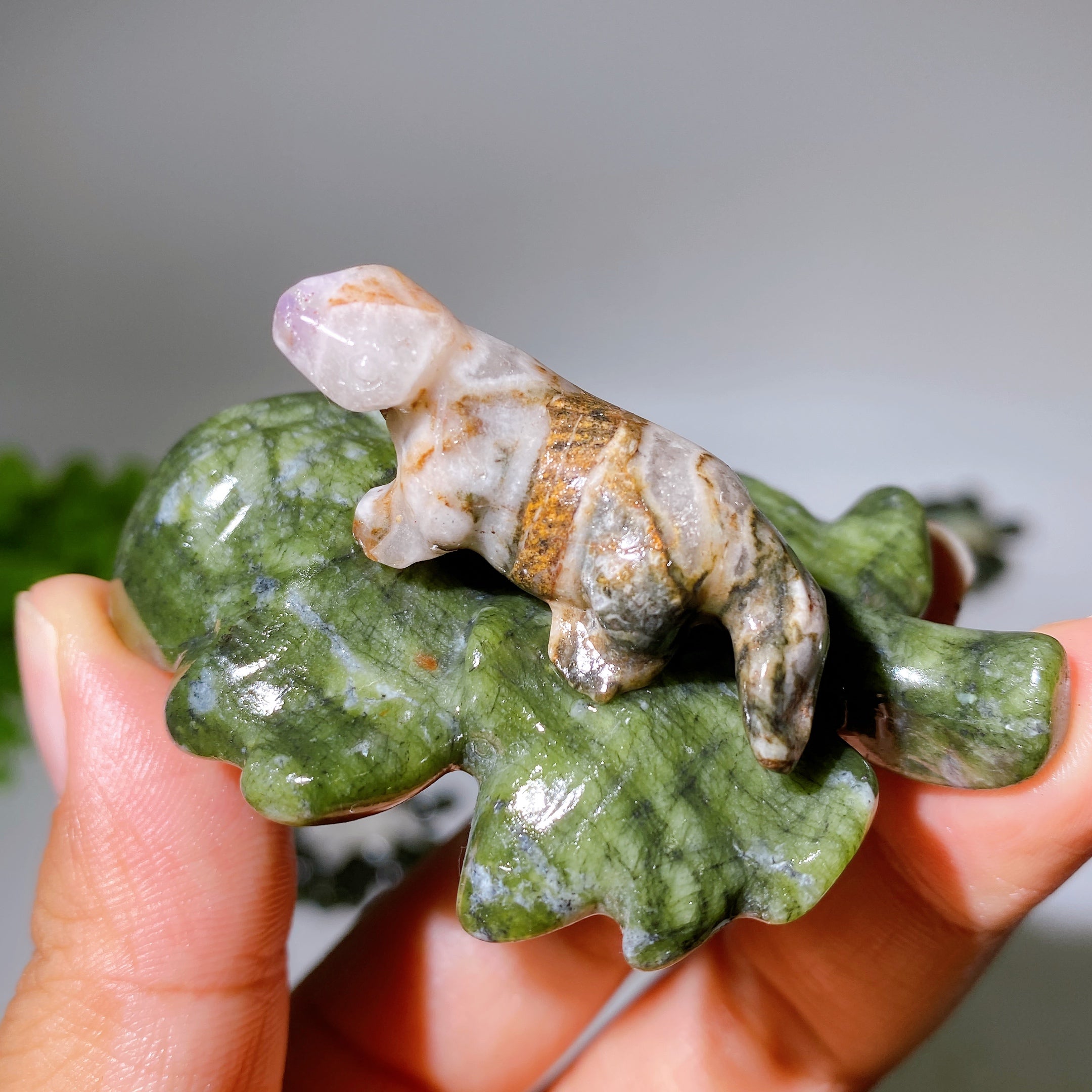 2.7" Crystal Dinosaur Figurine on Leaf Carving