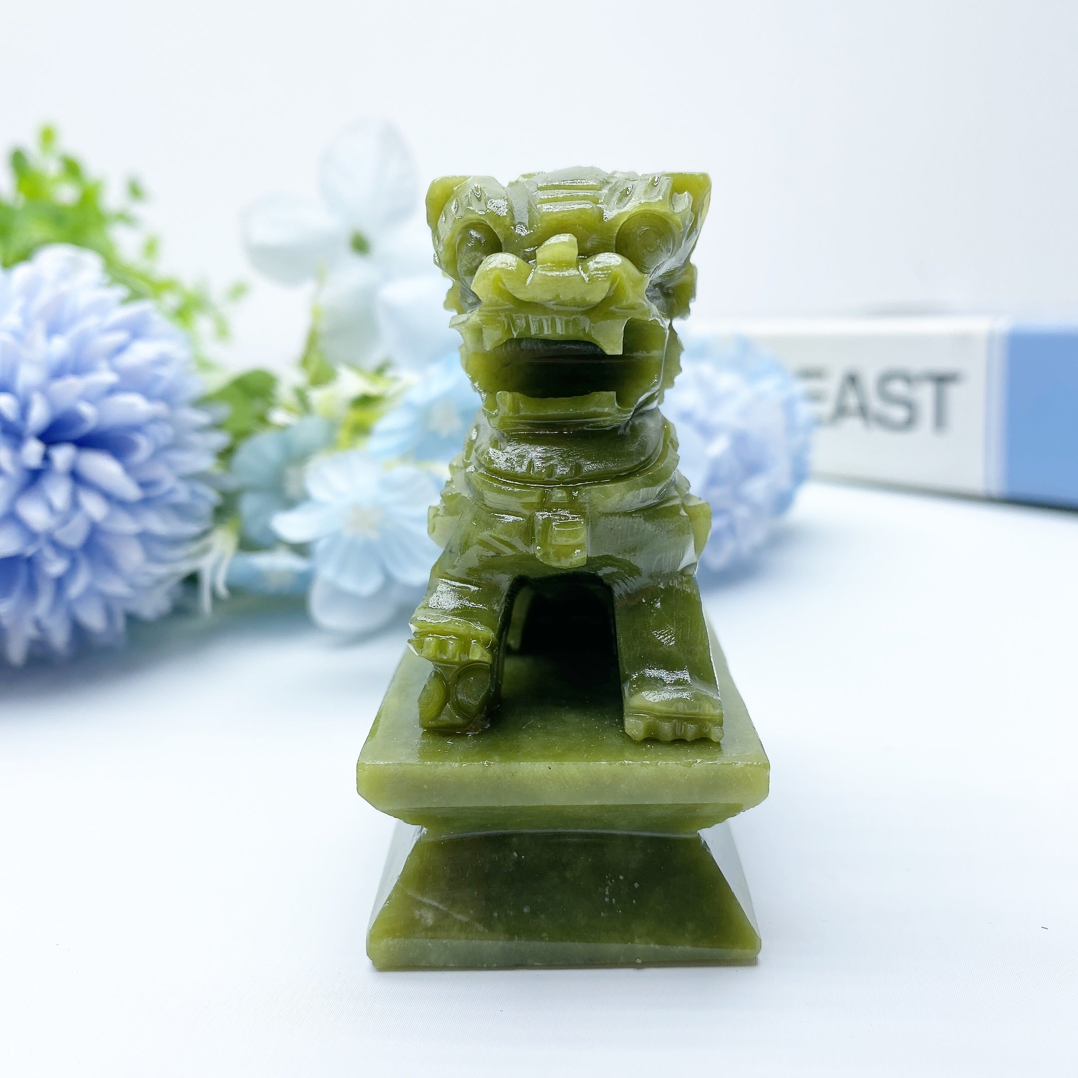 2.8-inch Serpentine Lion Crystal Animal Figurine