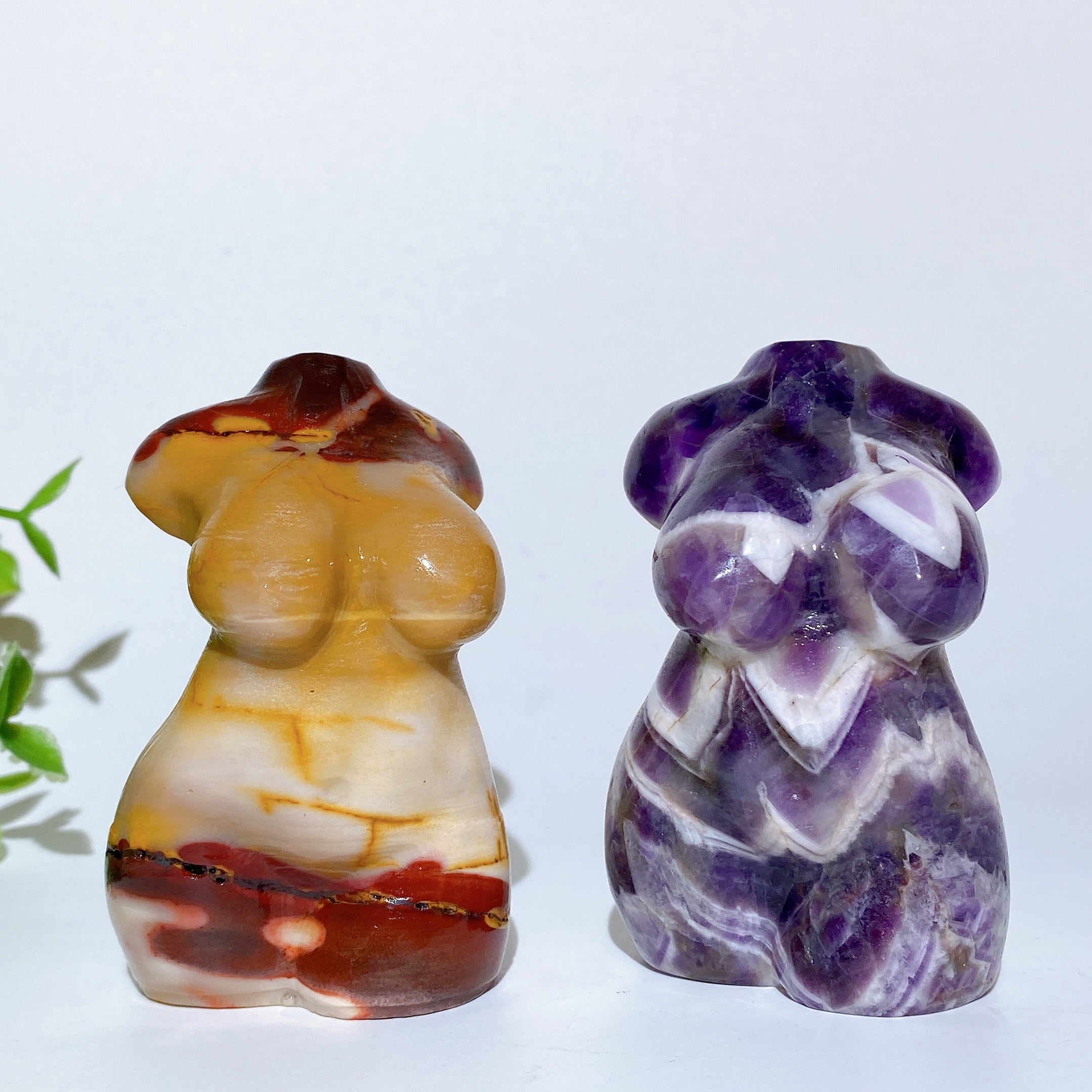 2.9 Inch Mookite & Dream Amethyst Crystal Model Carvings