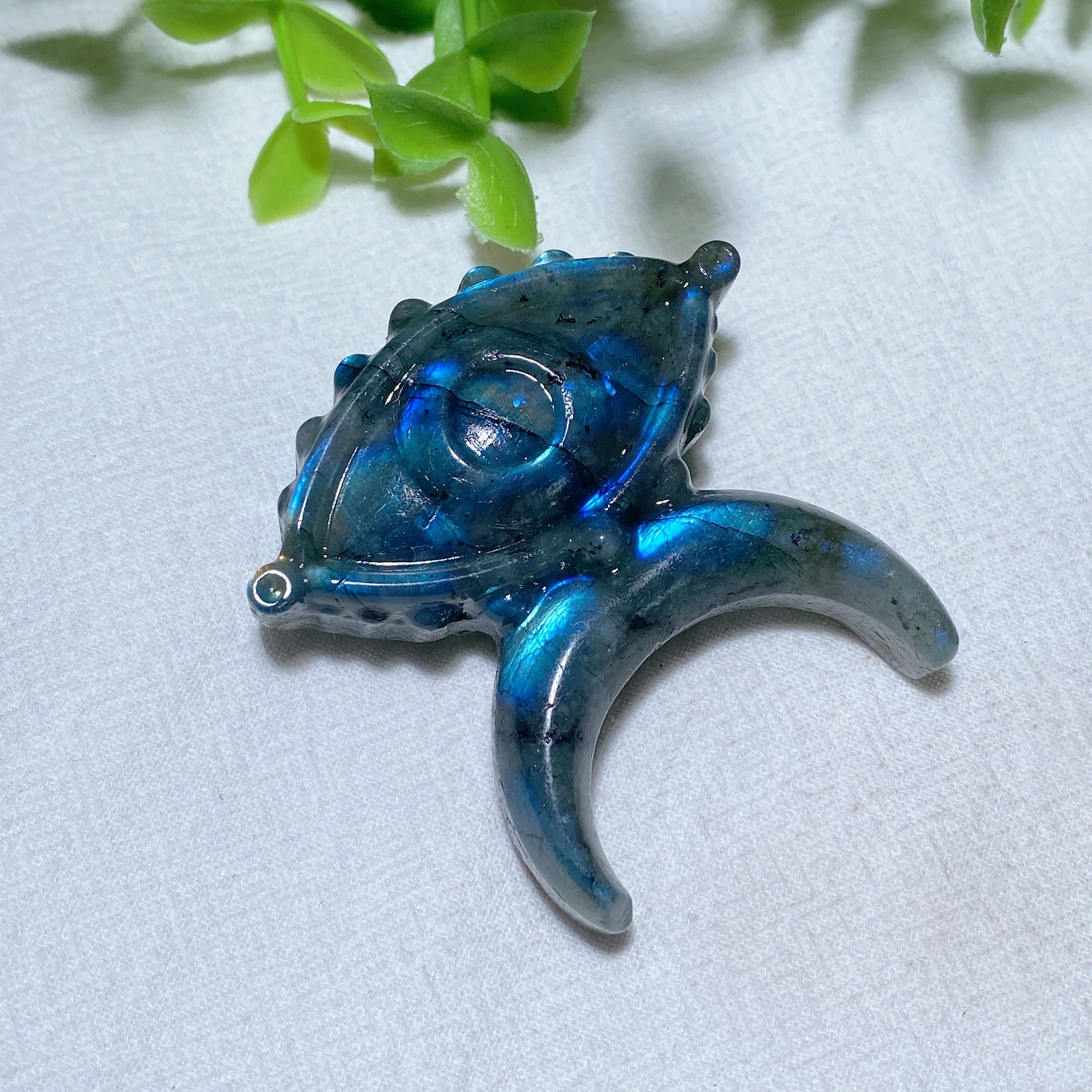 2-Inch Evil Eye Crystal Carving for Healing