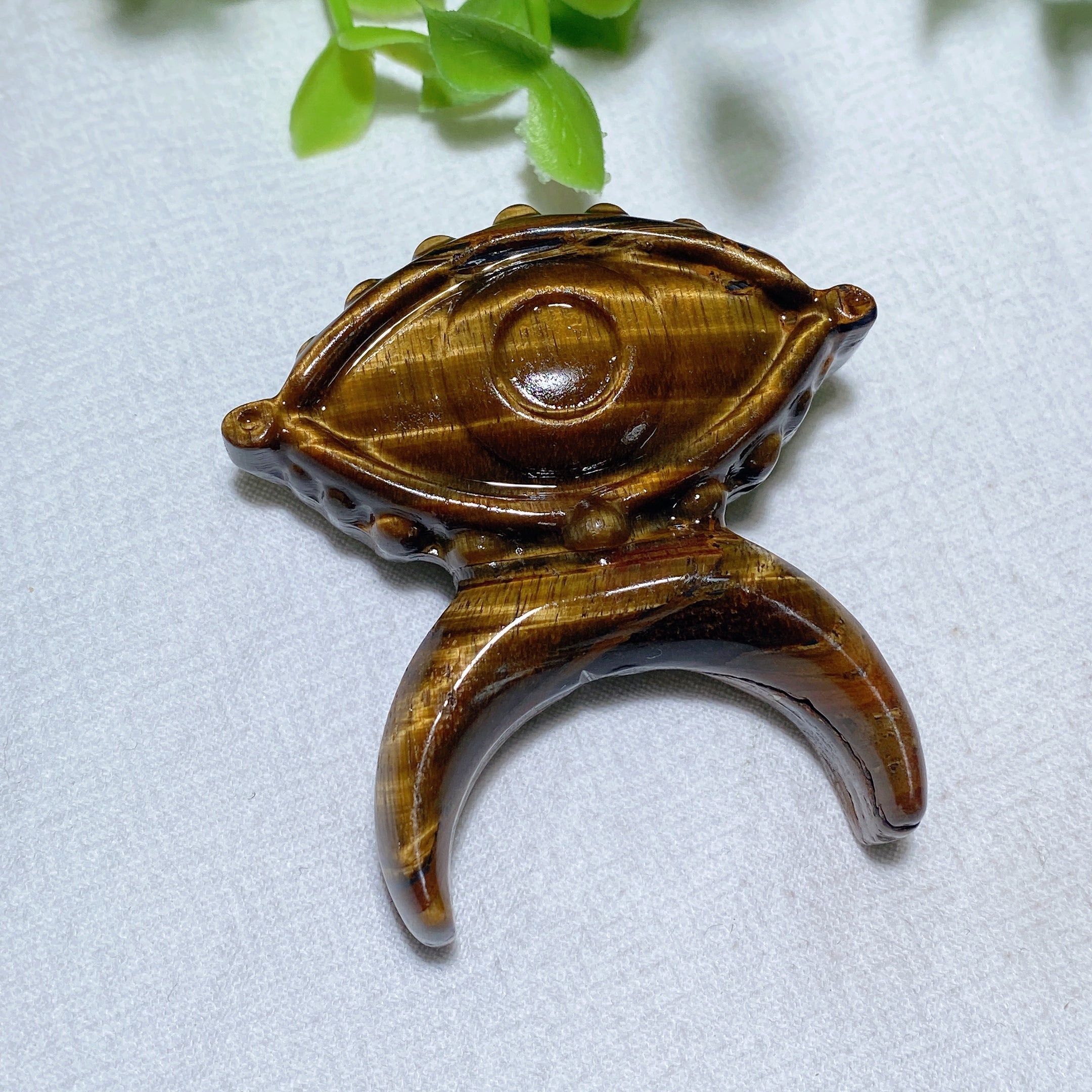 2-Inch Evil Eye Crystal Carving for Healing