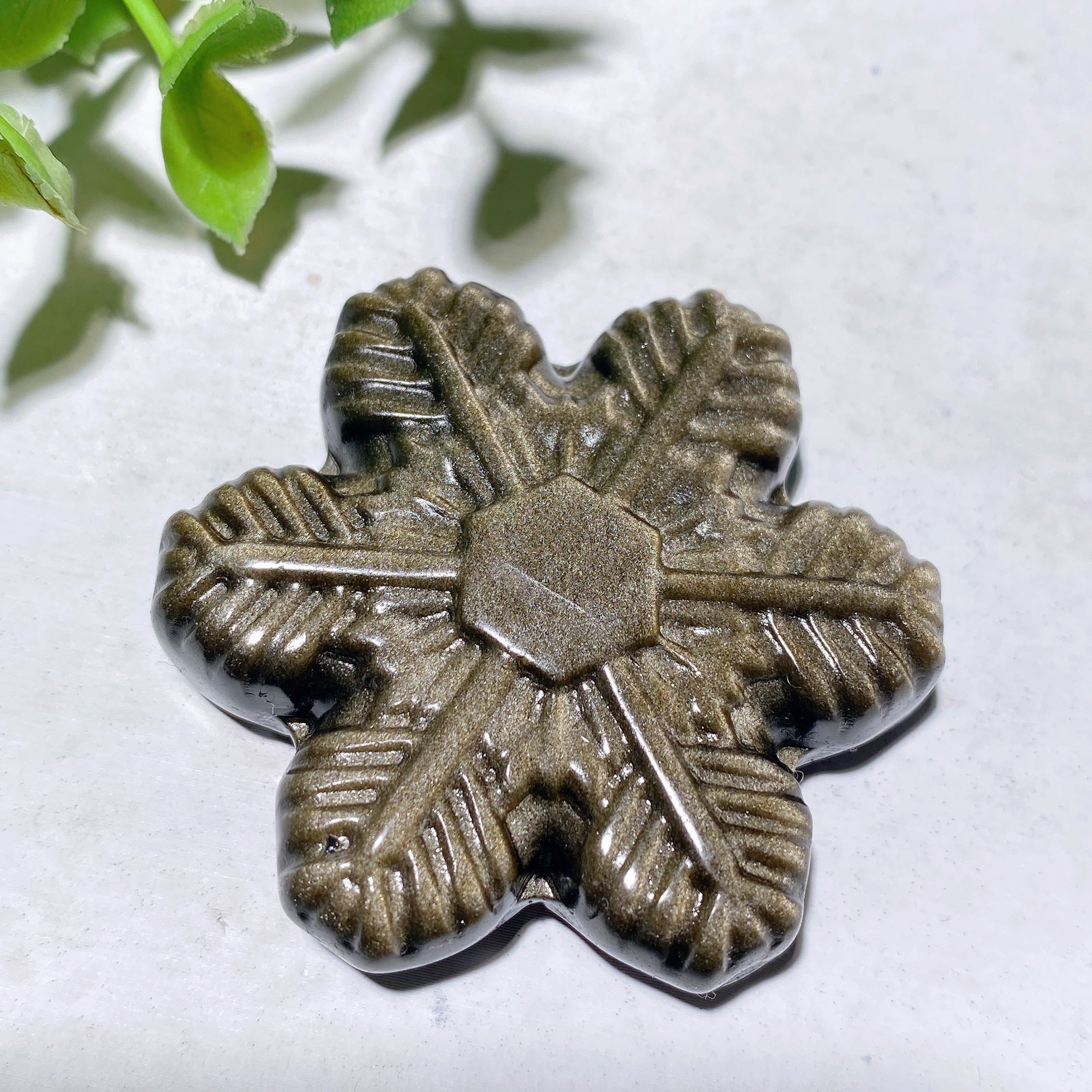 2-Inch Mixed Crystal Snowflake Carvings for Healing