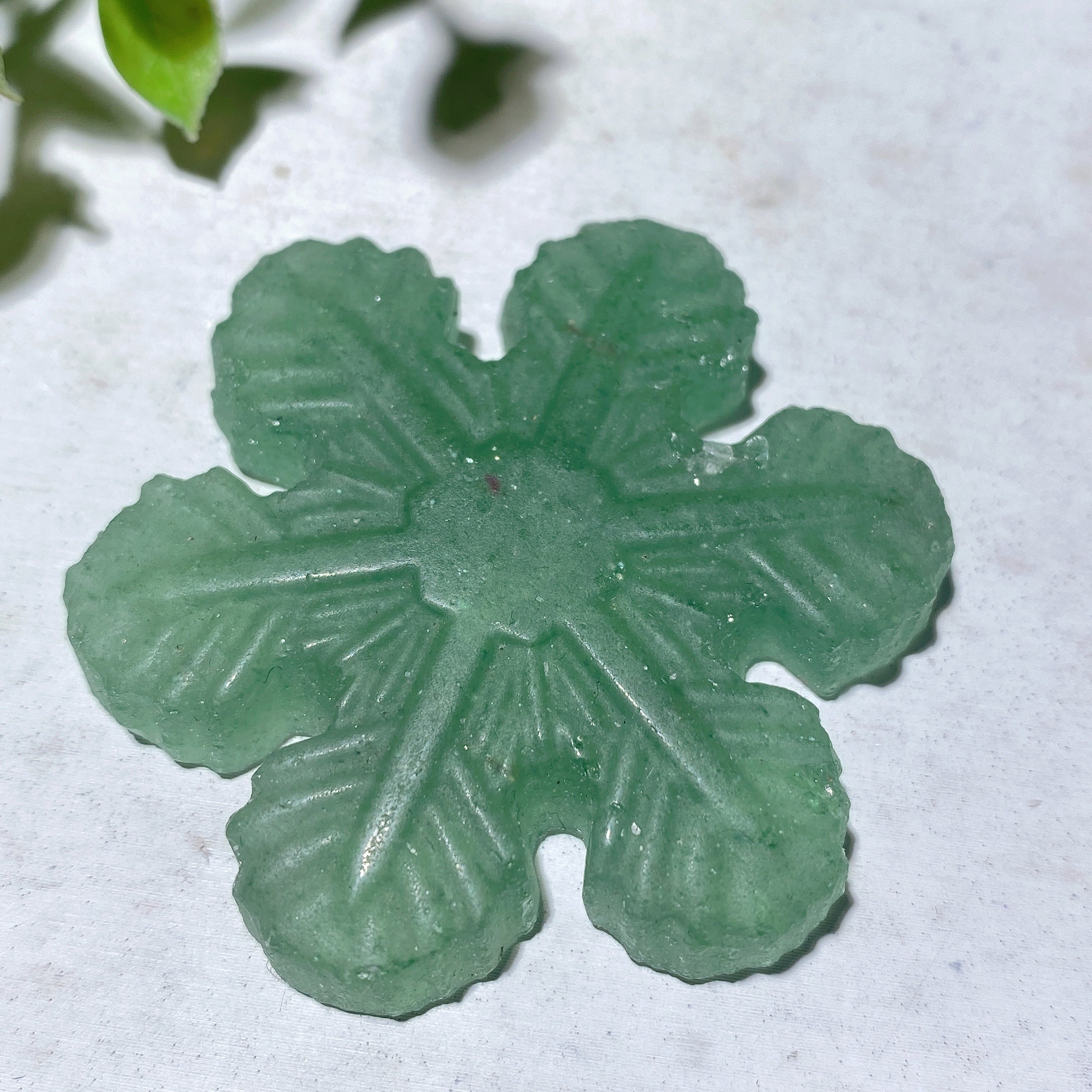 2-Inch Mixed Crystal Snowflake Carvings for Healing