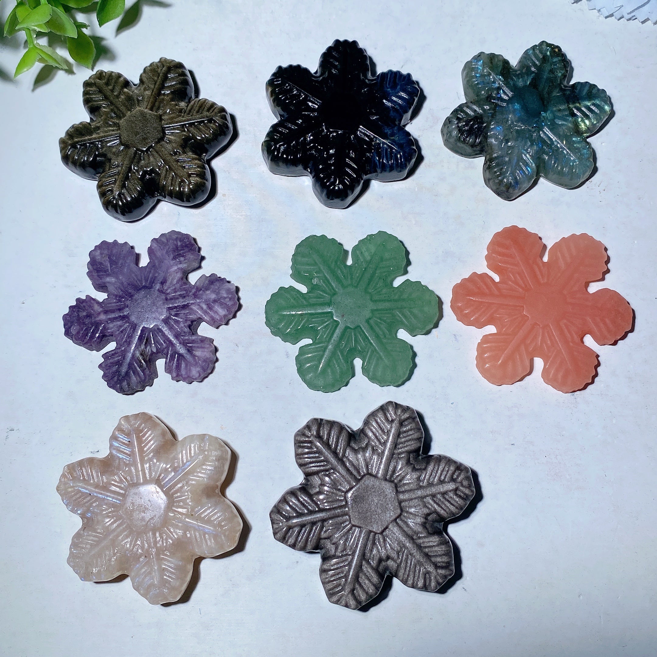 2-Inch Mixed Crystal Snowflake Carvings for Healing