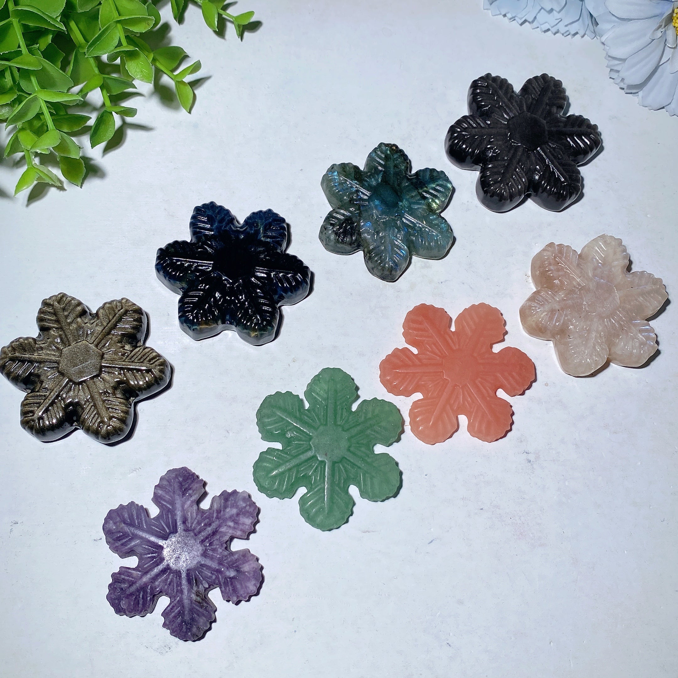 2-Inch Mixed Crystal Snowflake Carvings for Healing