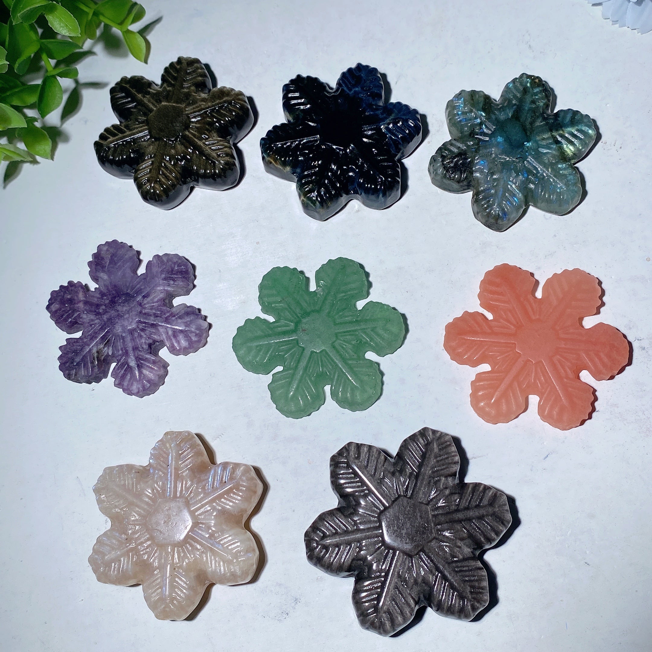 2-Inch Mixed Crystal Snowflake Carvings for Healing