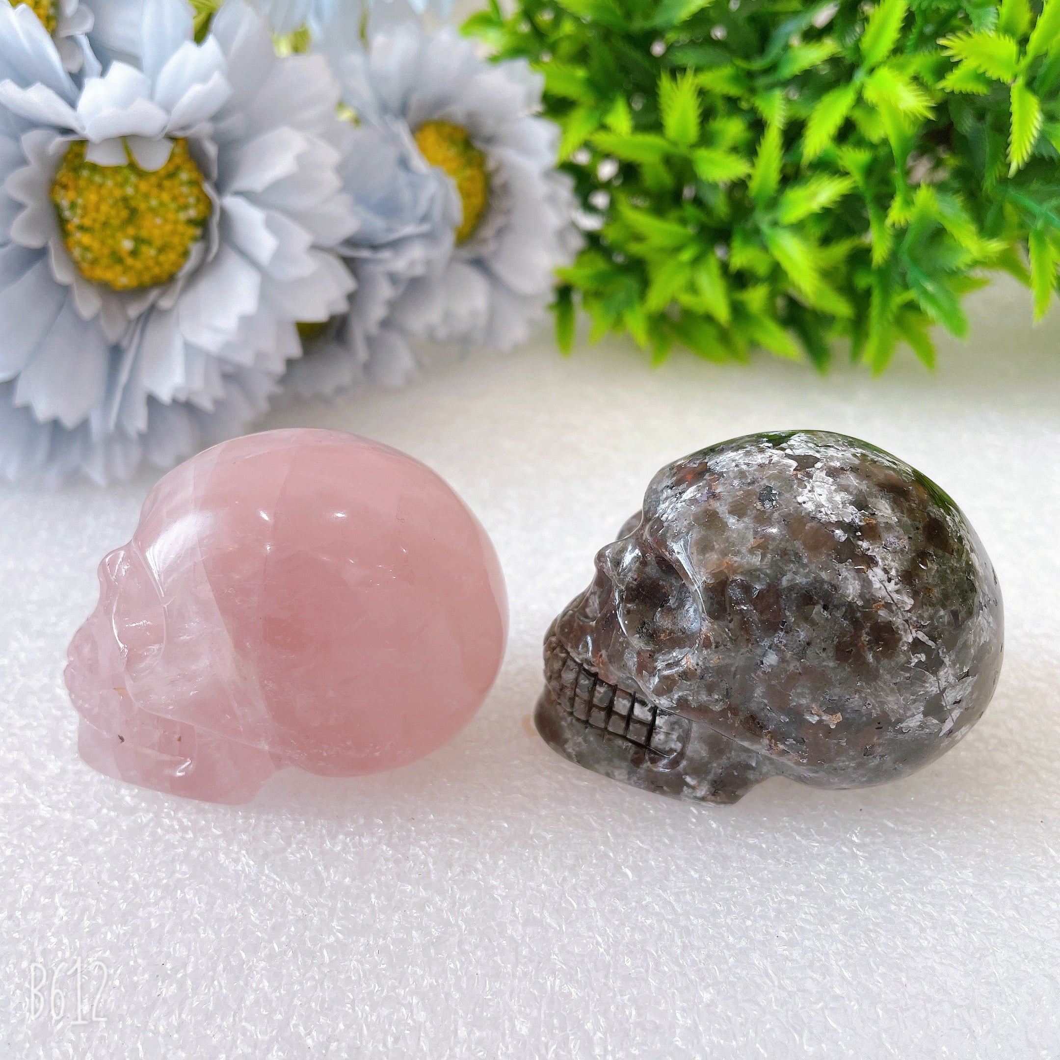 2-Inch Rose Quartz Yooperlite Skull Crystal Figurines