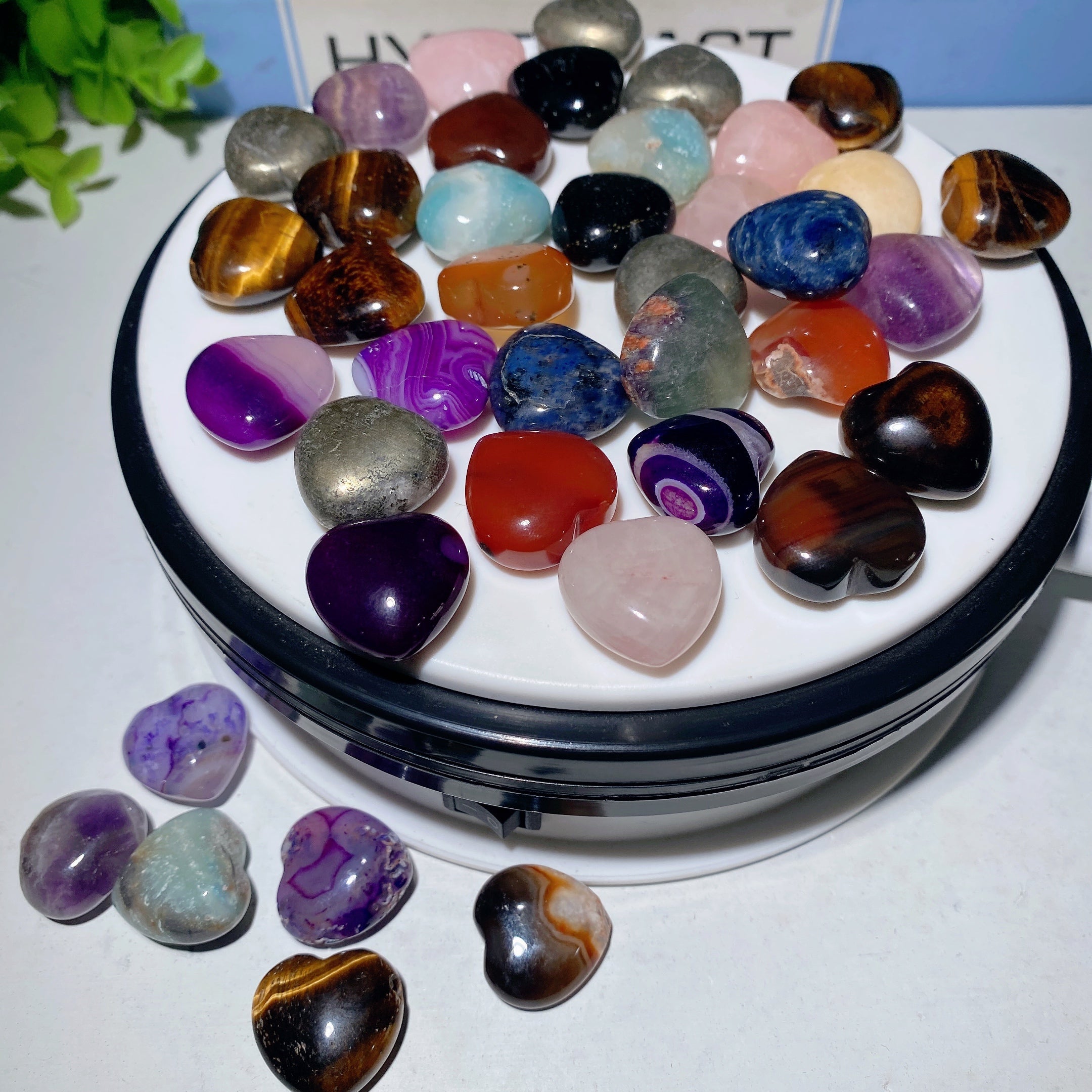 20mm Mixed Crystal Heart Carvings for Healing & Love