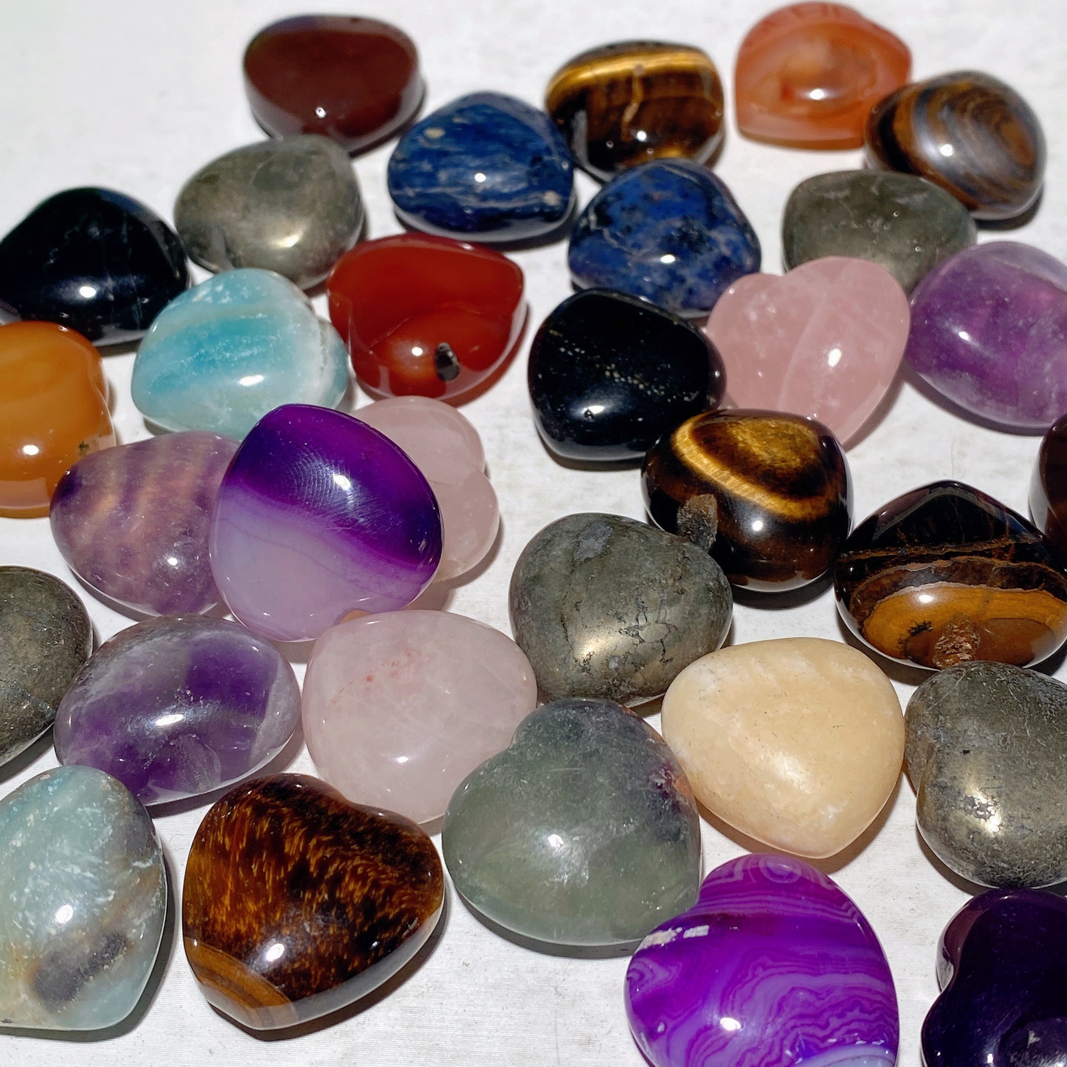 20mm Mixed Crystal Heart Carvings for Healing & Love