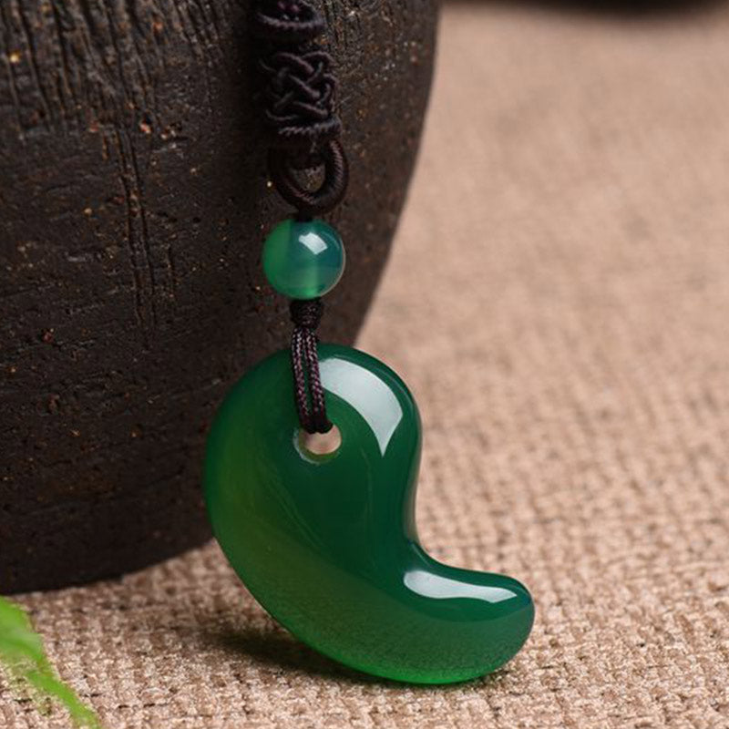 Red Green Agate Moon Pattern Confidence Calm Necklace