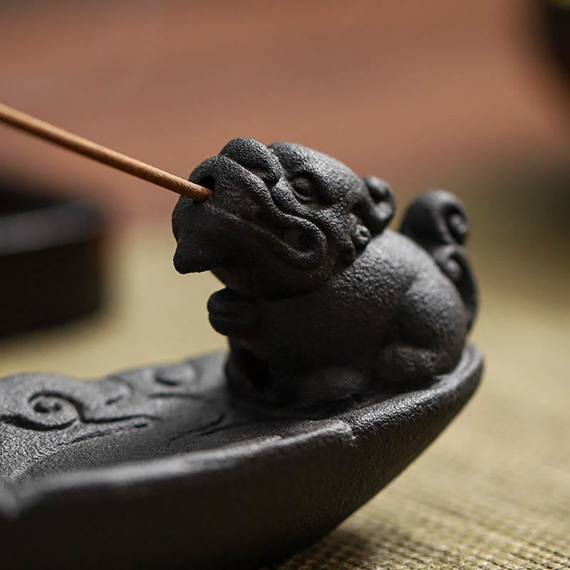 Ceramic Auspicious Clouds Pixiu Incense Burner for Meditation