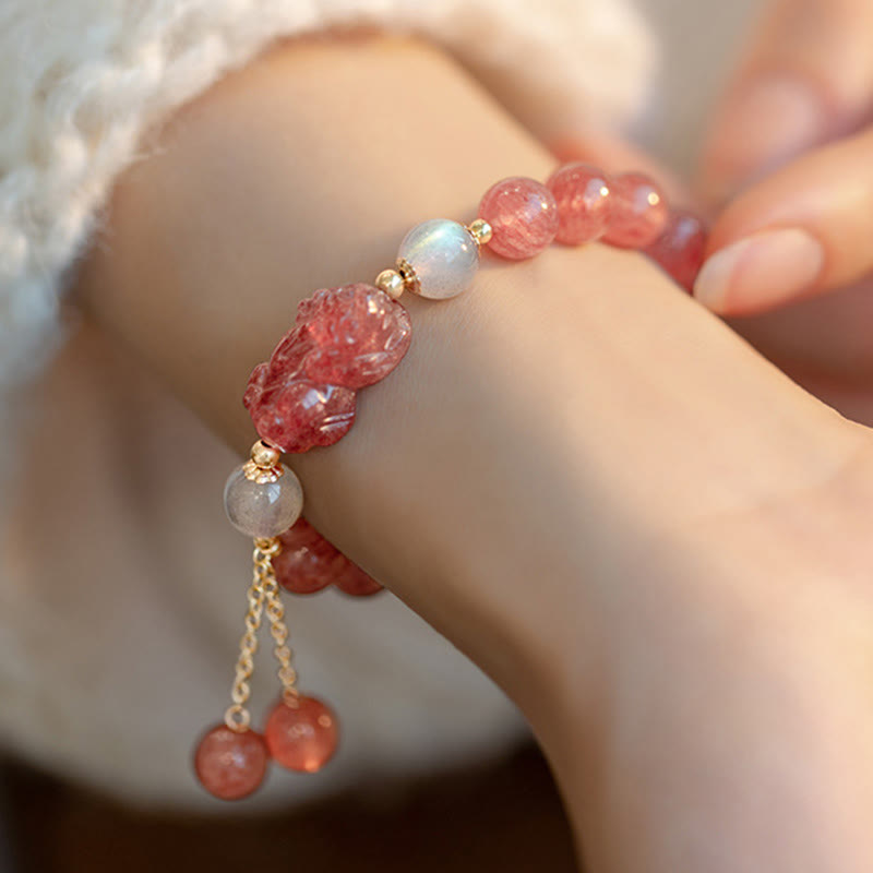 Pixiu Bracelet with Strawberry Quartz Moonstone 8.5mm Beads for Love