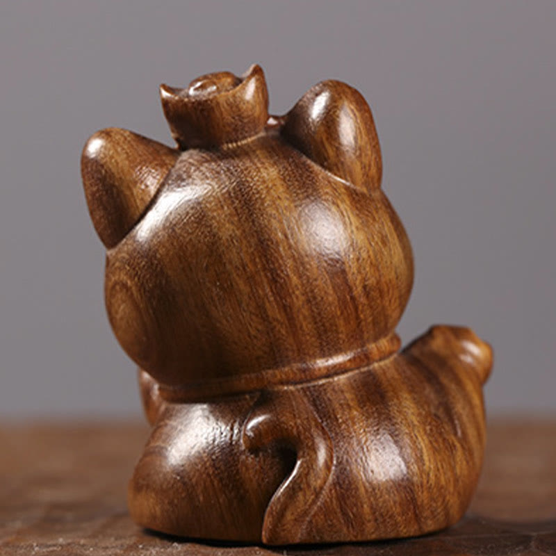 5cm Green Sandalwood Lucky Cat Statue for Peace & Prosperity