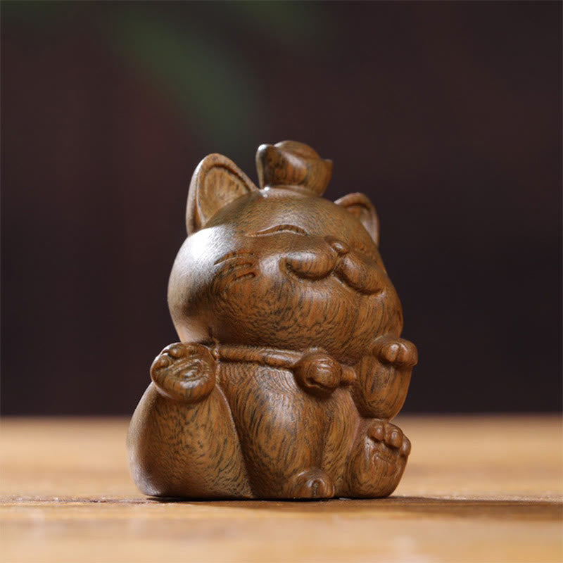 5cm Green Sandalwood Lucky Cat Statue for Peace & Prosperity