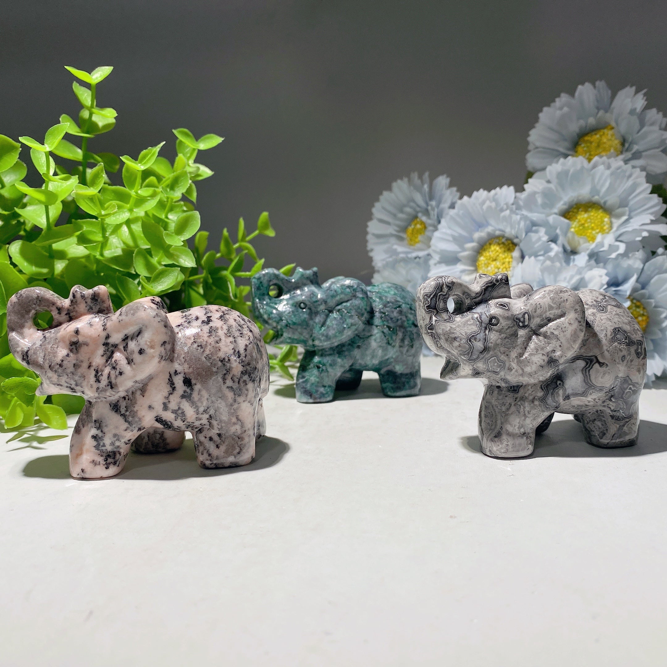 3.1 Inch Mixed Crystal Elephant Carvings for Healing