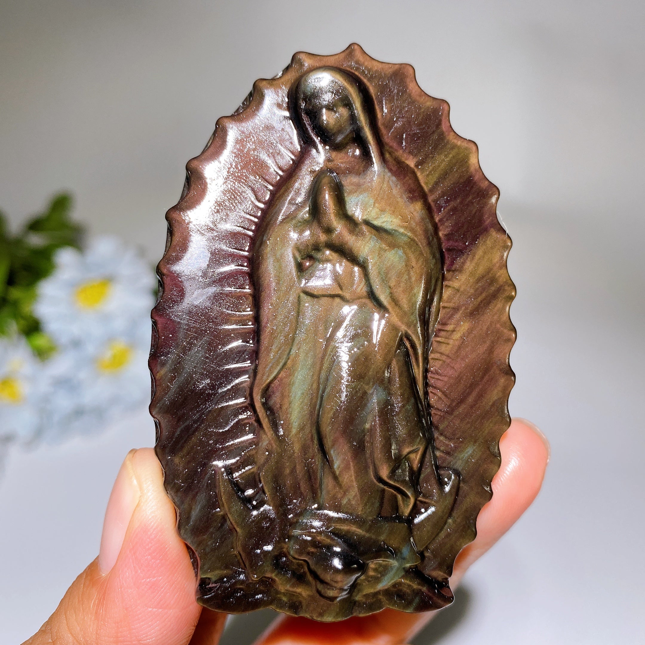 3.1-inch Rainbow Obsidian Crystal Figurine Carving