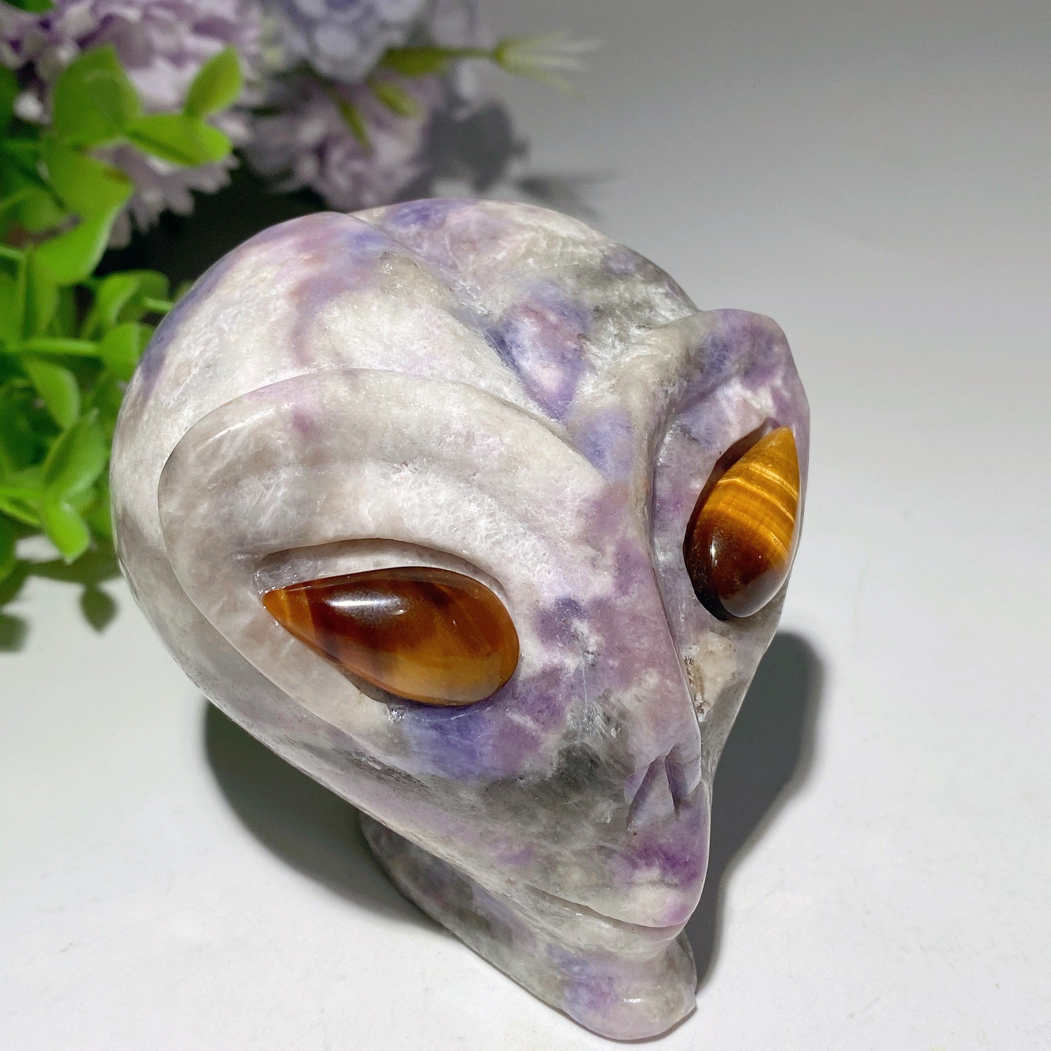 3.1-inch UV Reactive Hackmanite Alien Head Crystal Figurine