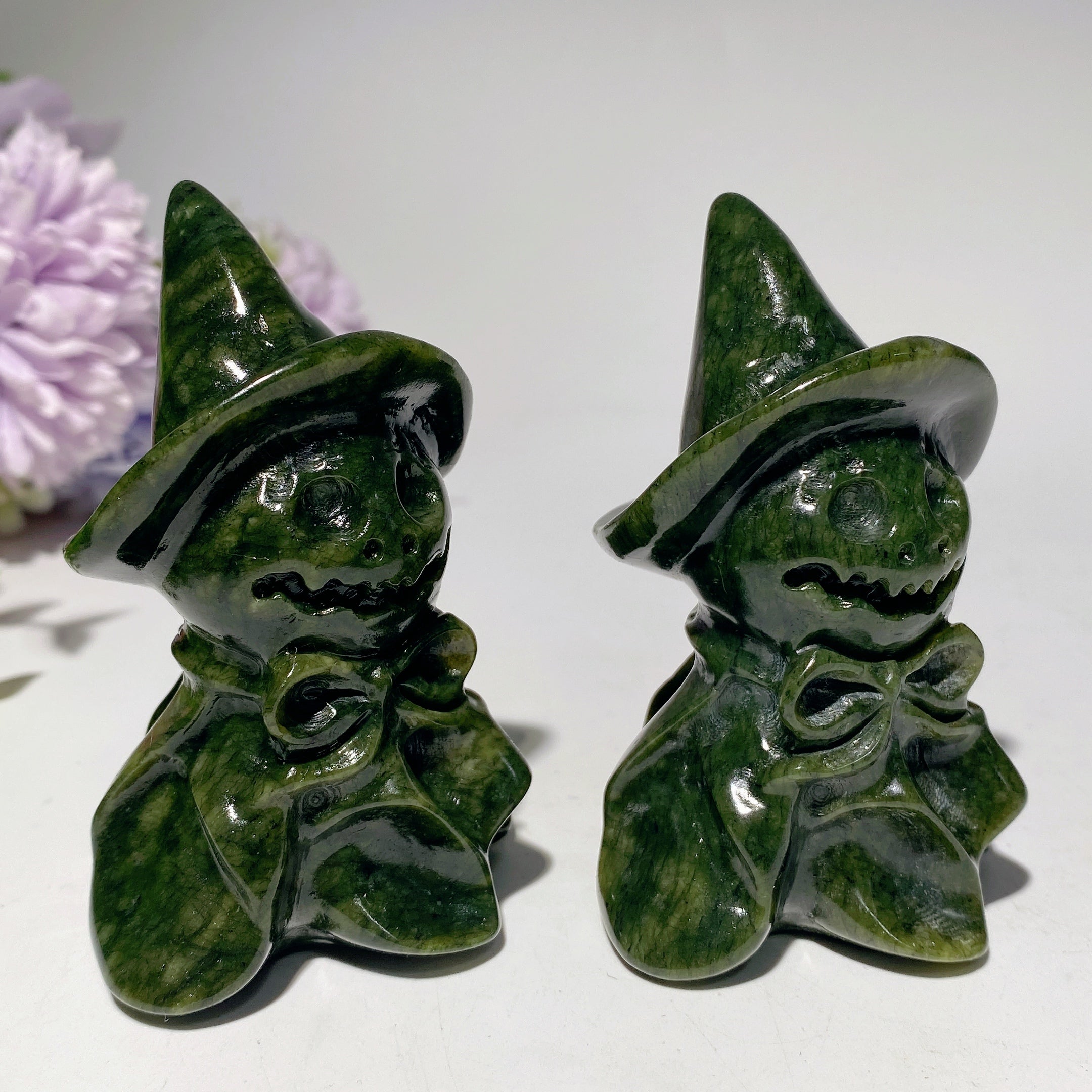 3.1" Serpentine Wizard Hat Ghost Crystal Figurine