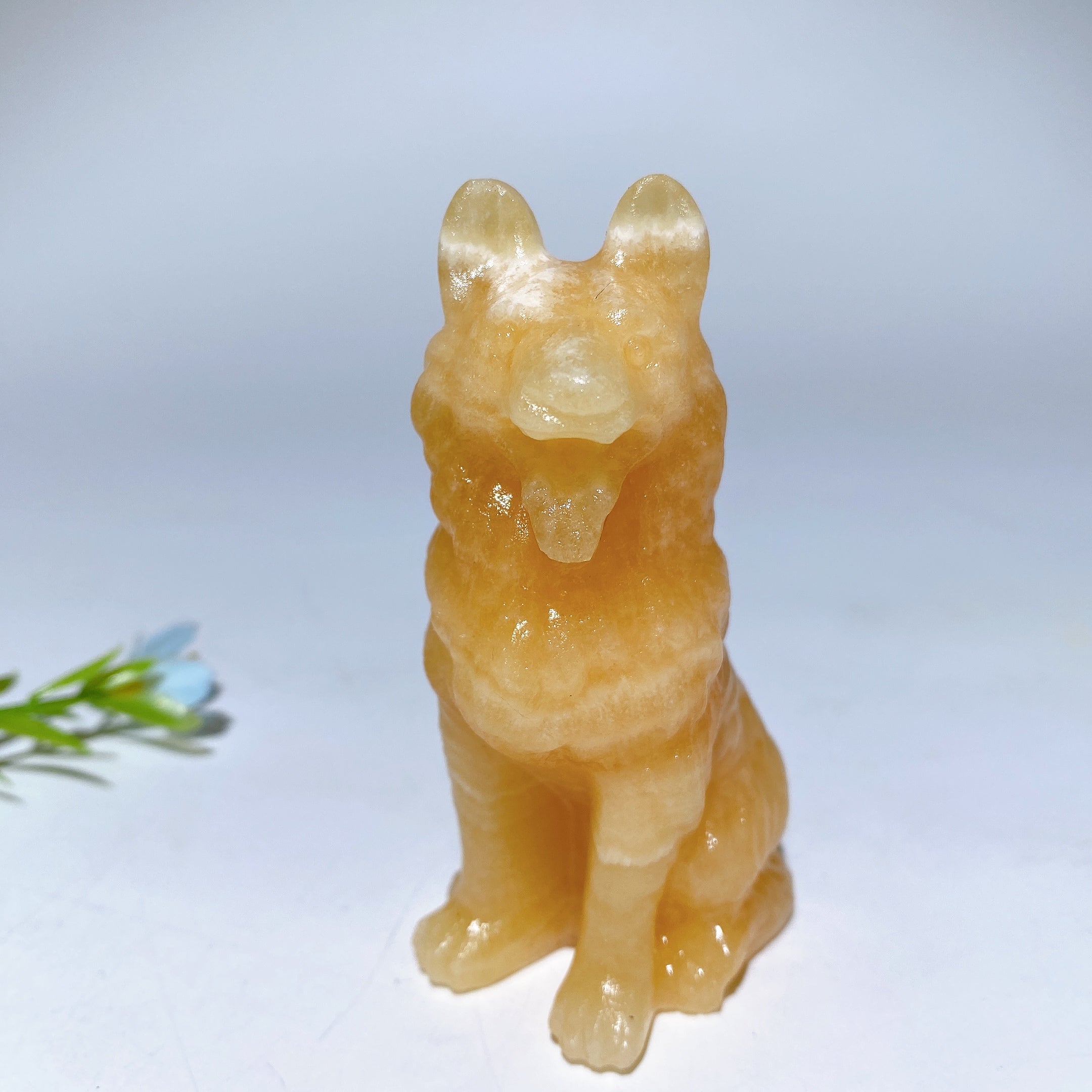 3.1in Mixed Crystal German Shepherd Dog Figurine Carving
