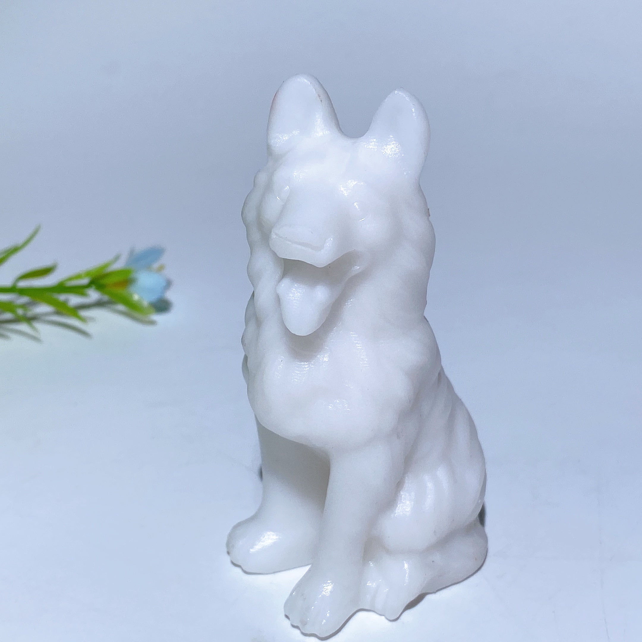 3.1in Mixed Crystal German Shepherd Dog Figurine Carving
