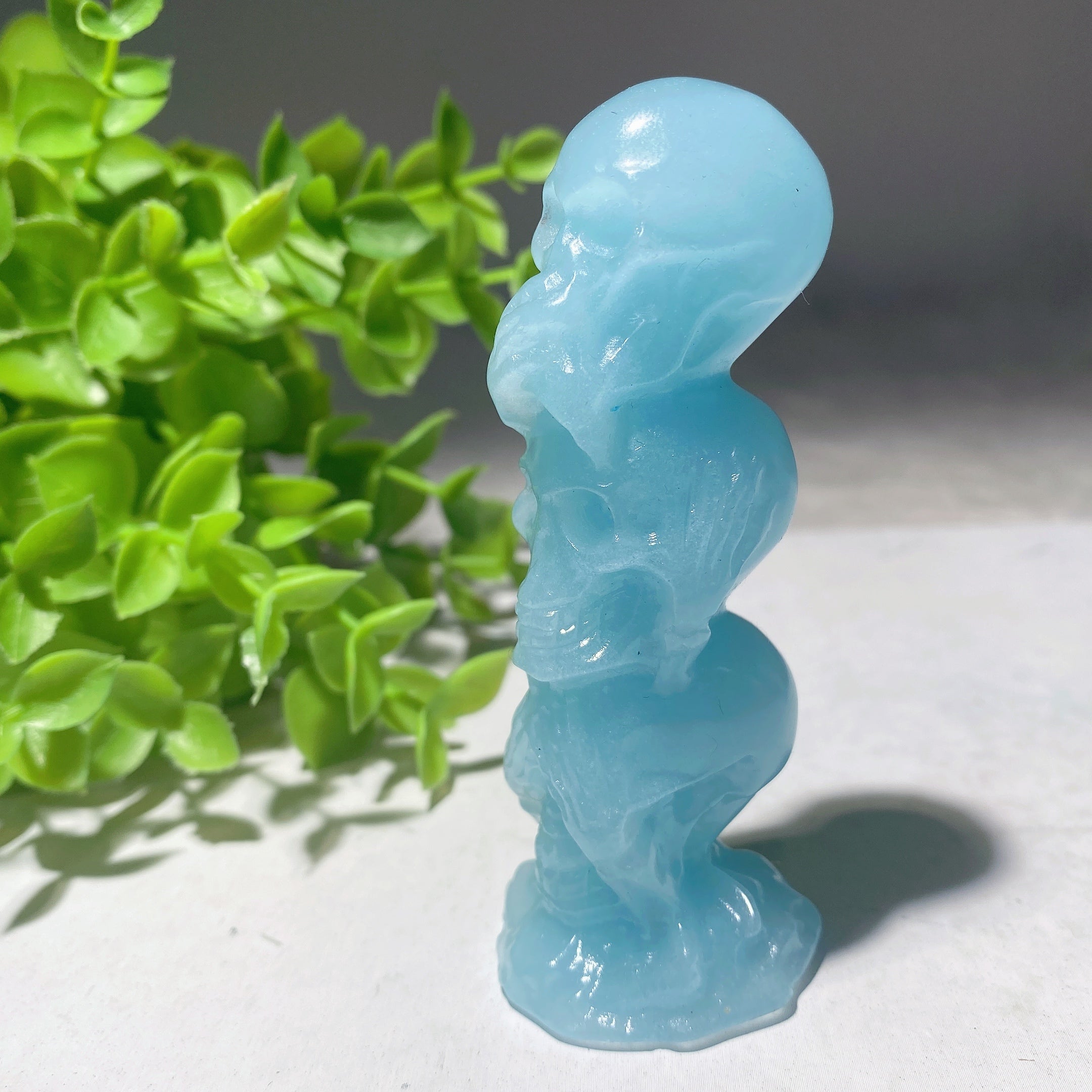 3.35-inch Mixed Crystal No Skulls Carved Figurines